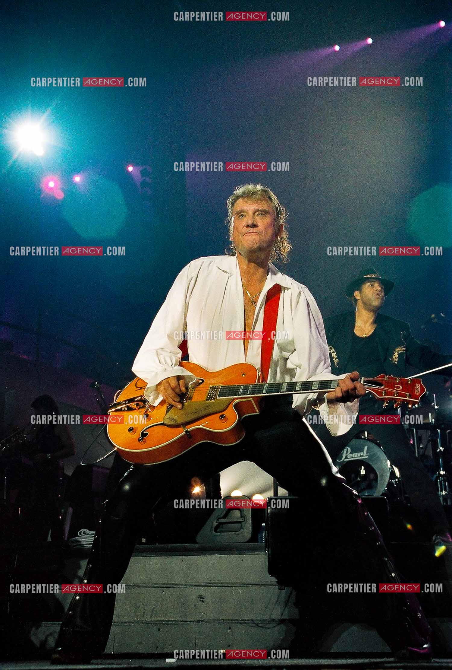 Le chanteur Johnny Hallyday en concert au Palais omnisports de Paris-Bercy du 14 septembre au 4 octobre 1992.        ( Exclusif )