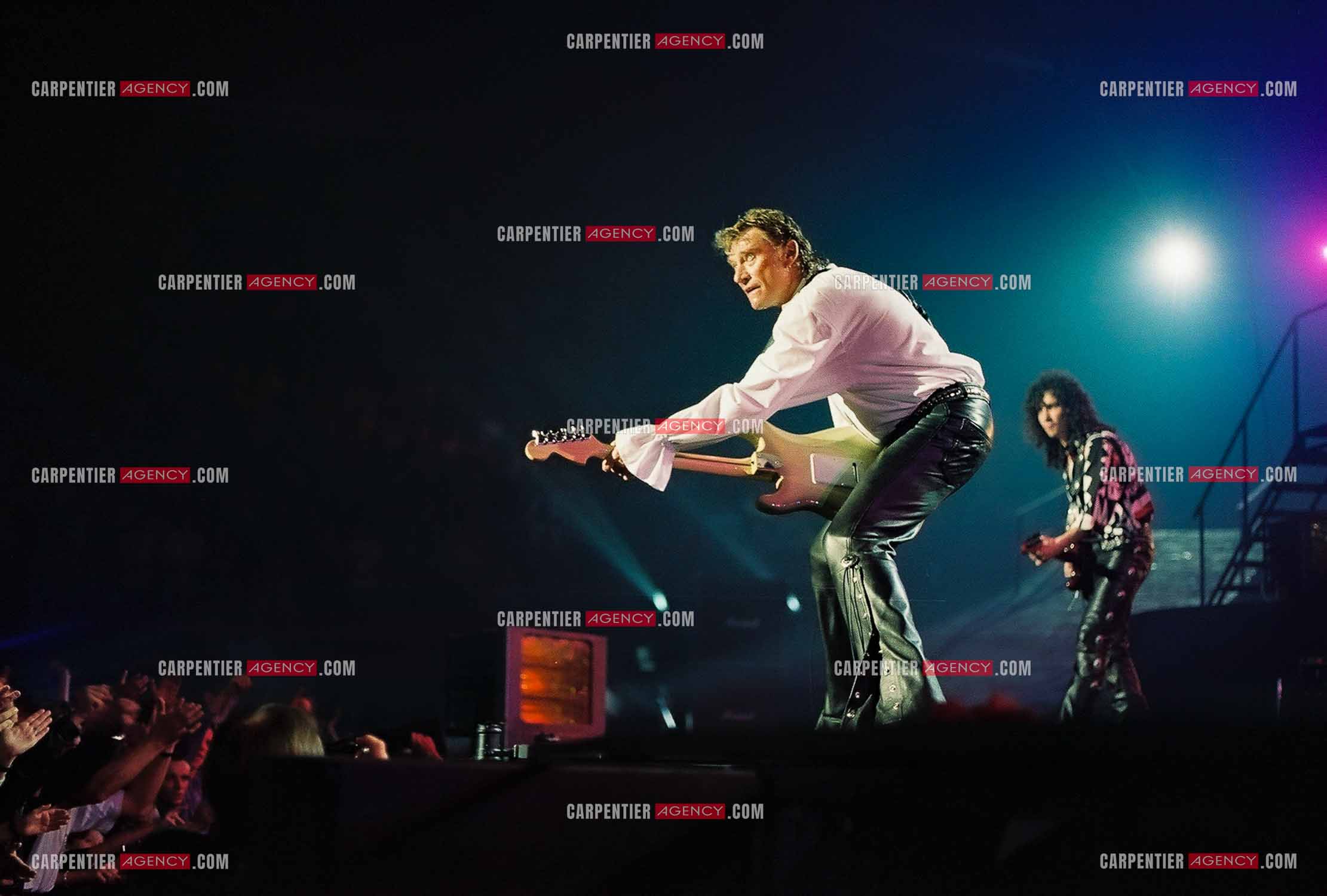 Le chanteur Johnny Hallyday en concert au Palais omnisports de Paris-Bercy du 14 septembre au 4 octobre 1992.        ( Exclusif )