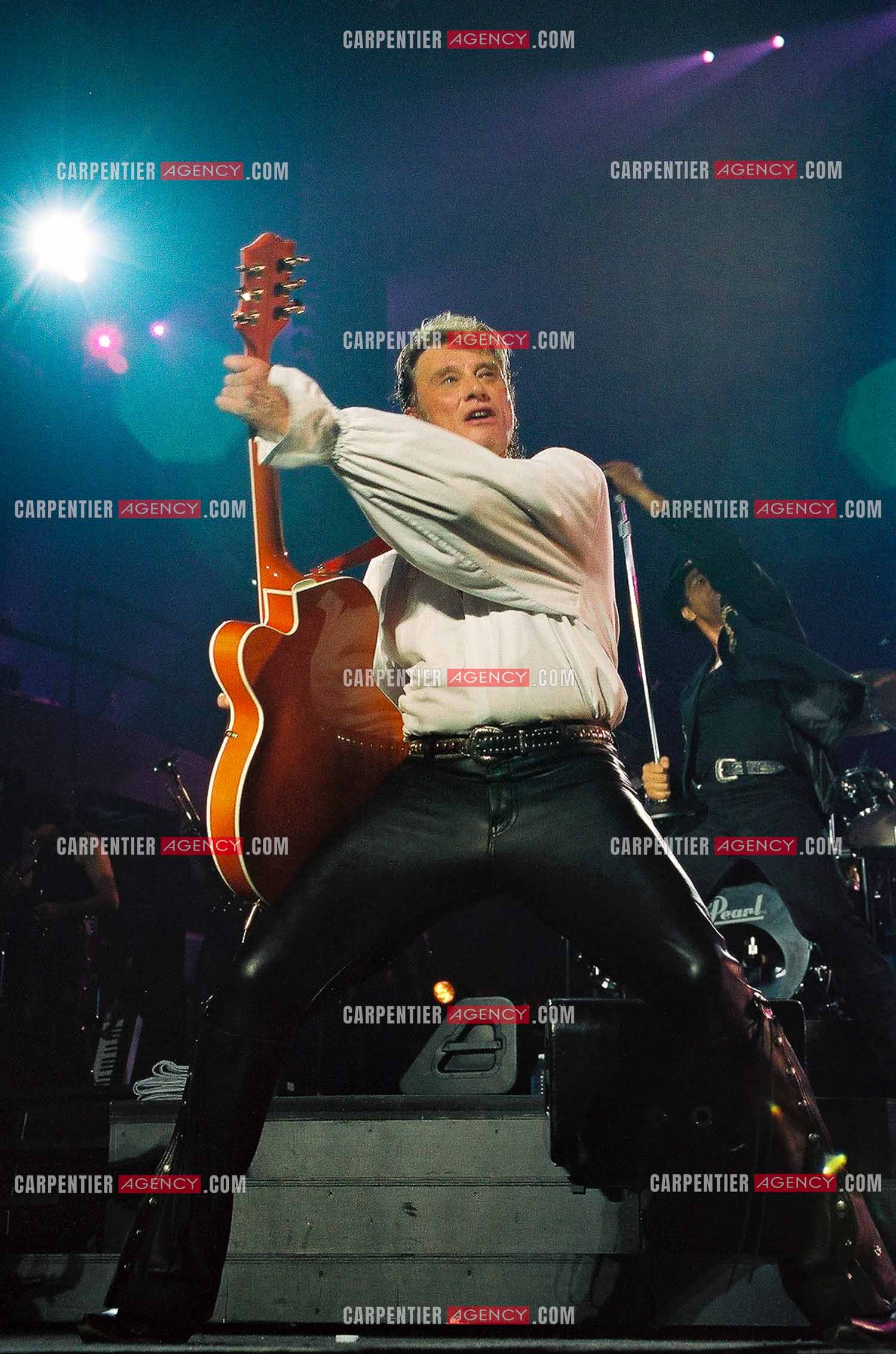 Le chanteur Johnny Hallyday en concert au Palais omnisports de Paris-Bercy du 14 septembre au 4 octobre 1992.        ( Exclusif )