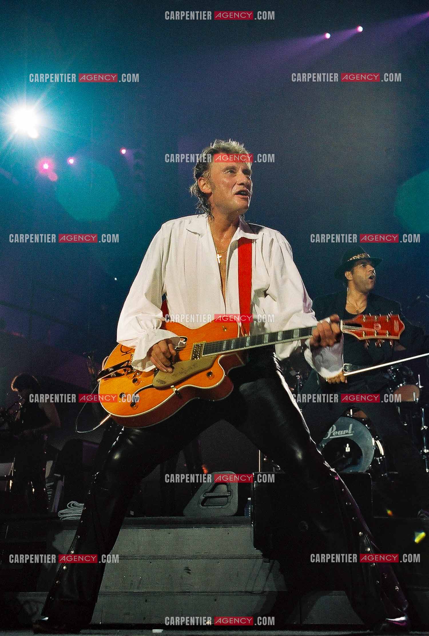 Le chanteur Johnny Hallyday en concert au Palais omnisports de Paris-Bercy du 14 septembre au 4 octobre 1992.        ( Exclusif )