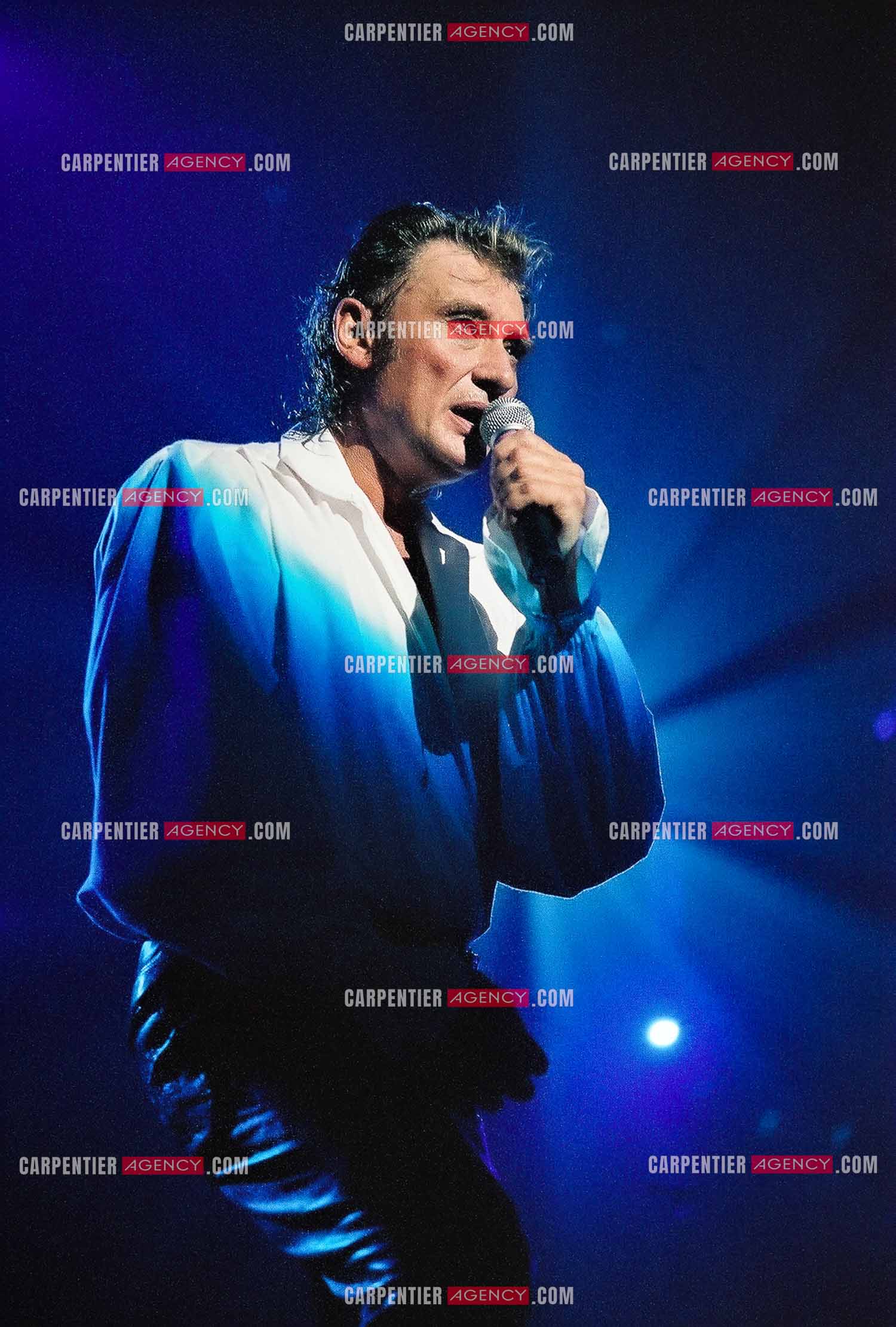 Le chanteur Johnny Hallyday en concert au Palais omnisports de Paris-Bercy du 14 septembre au 4 octobre 1992.        ( Exclusif )