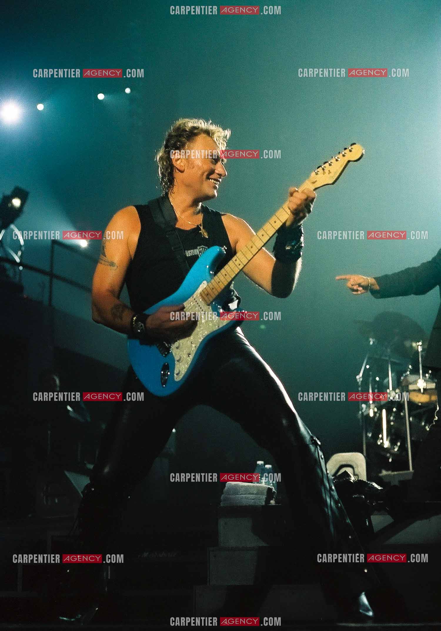 Le chanteur Johnny Hallyday en concert au Palais omnisports de Paris-Bercy du 14 septembre au 4 octobre 1992.        ( Exclusif )