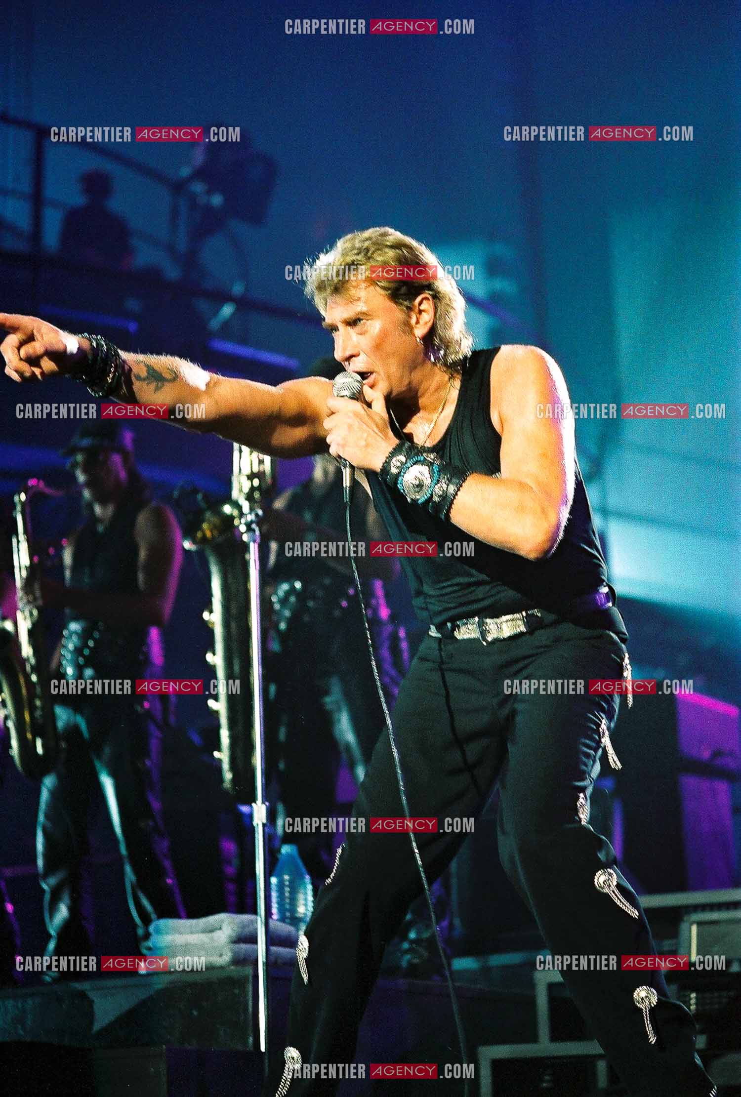 Le chanteur Johnny Hallyday en concert au Palais omnisports de Paris-Bercy du 14 septembre au 4 octobre 1992.        ( Exclusif )