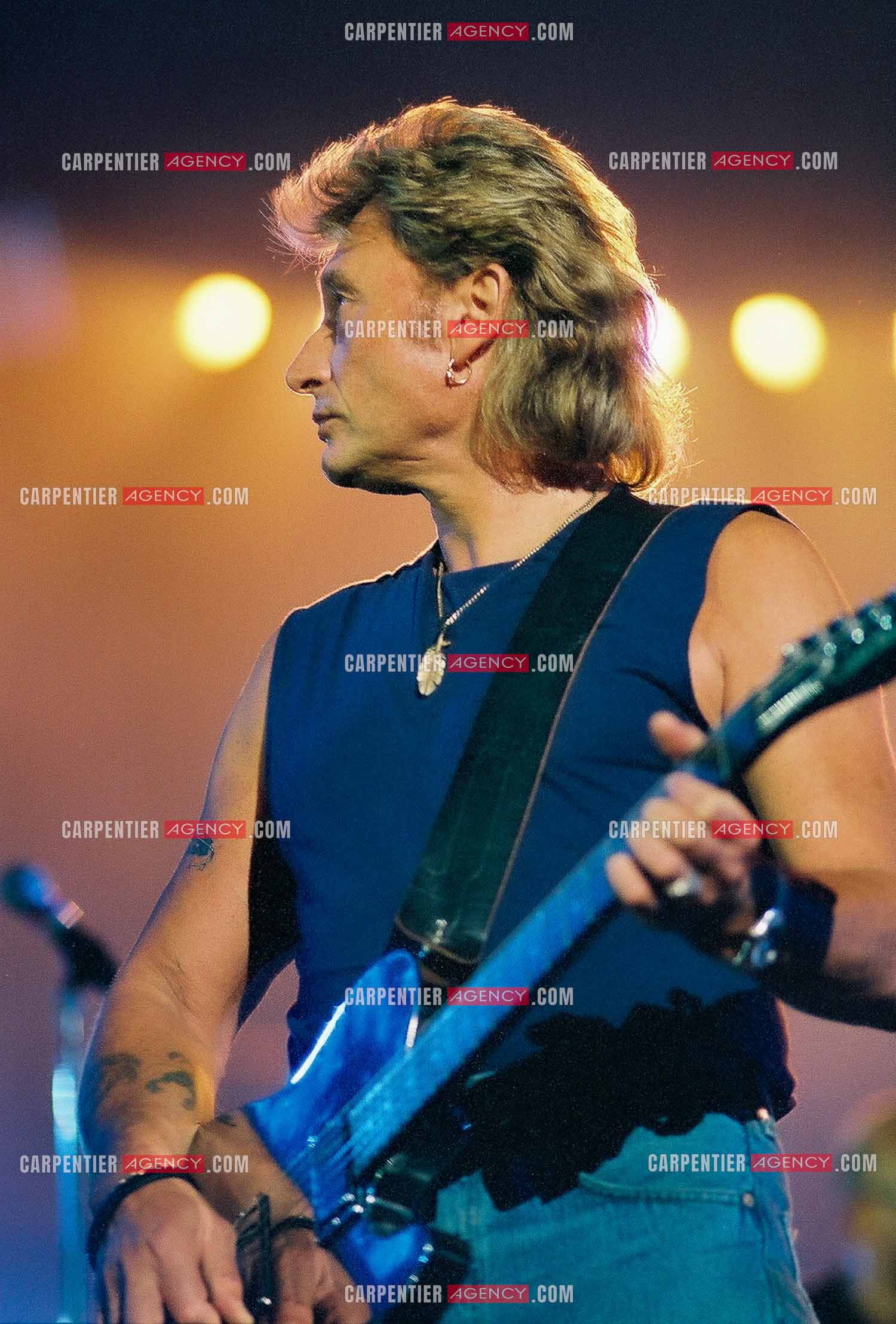 Le chanteur Johnny Hallyday en concert au Palais omnisports de Paris-Bercy du 14 septembre au 4 octobre 1992.        ( Exclusif )