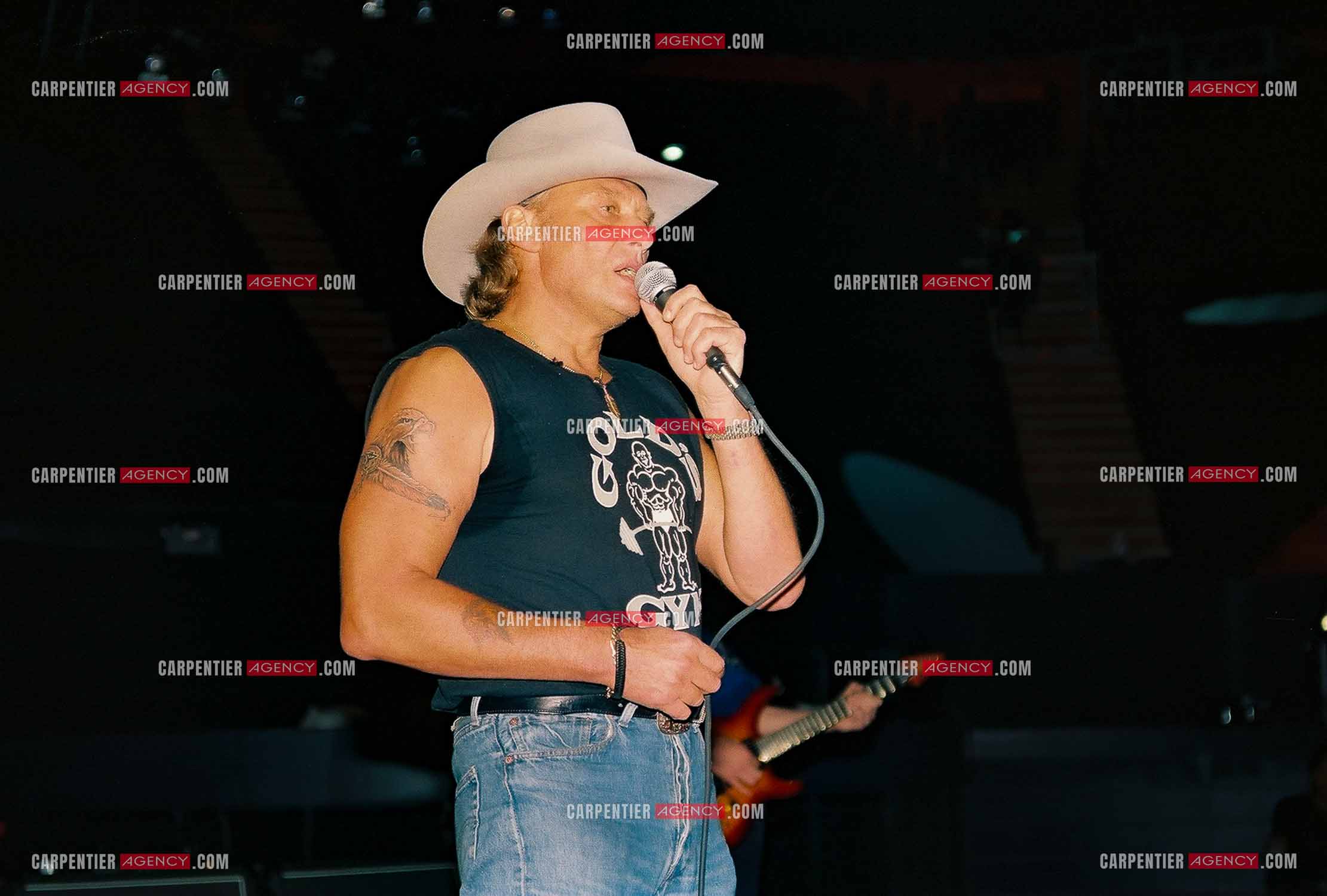 Le chanteur Johnny Hallyday en concert au Palais omnisports de Paris-Bercy du 14 septembre au 4 octobre 1992. Dernières répétitions avant le jour J.      ( Exclusif )