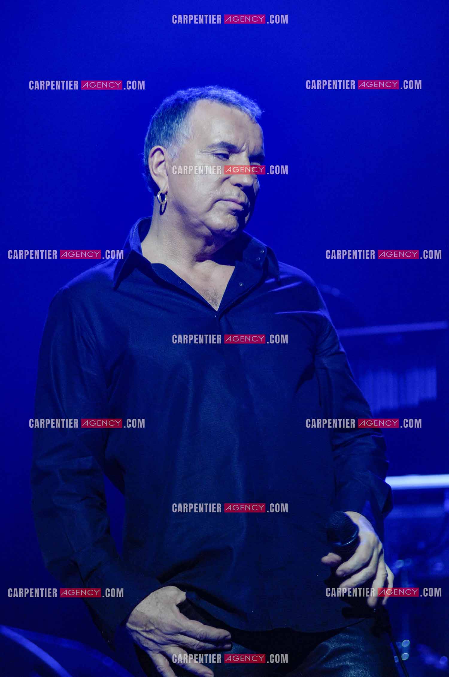 Le chanteur Bernard Lavilliers en concert au Zénith de Paris en 2008.   ( Exclusif )