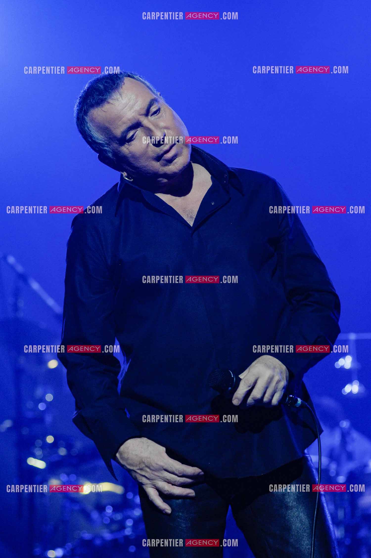 Le chanteur Bernard Lavilliers en concert au Zénith de Paris en 2008.   ( Exclusif )