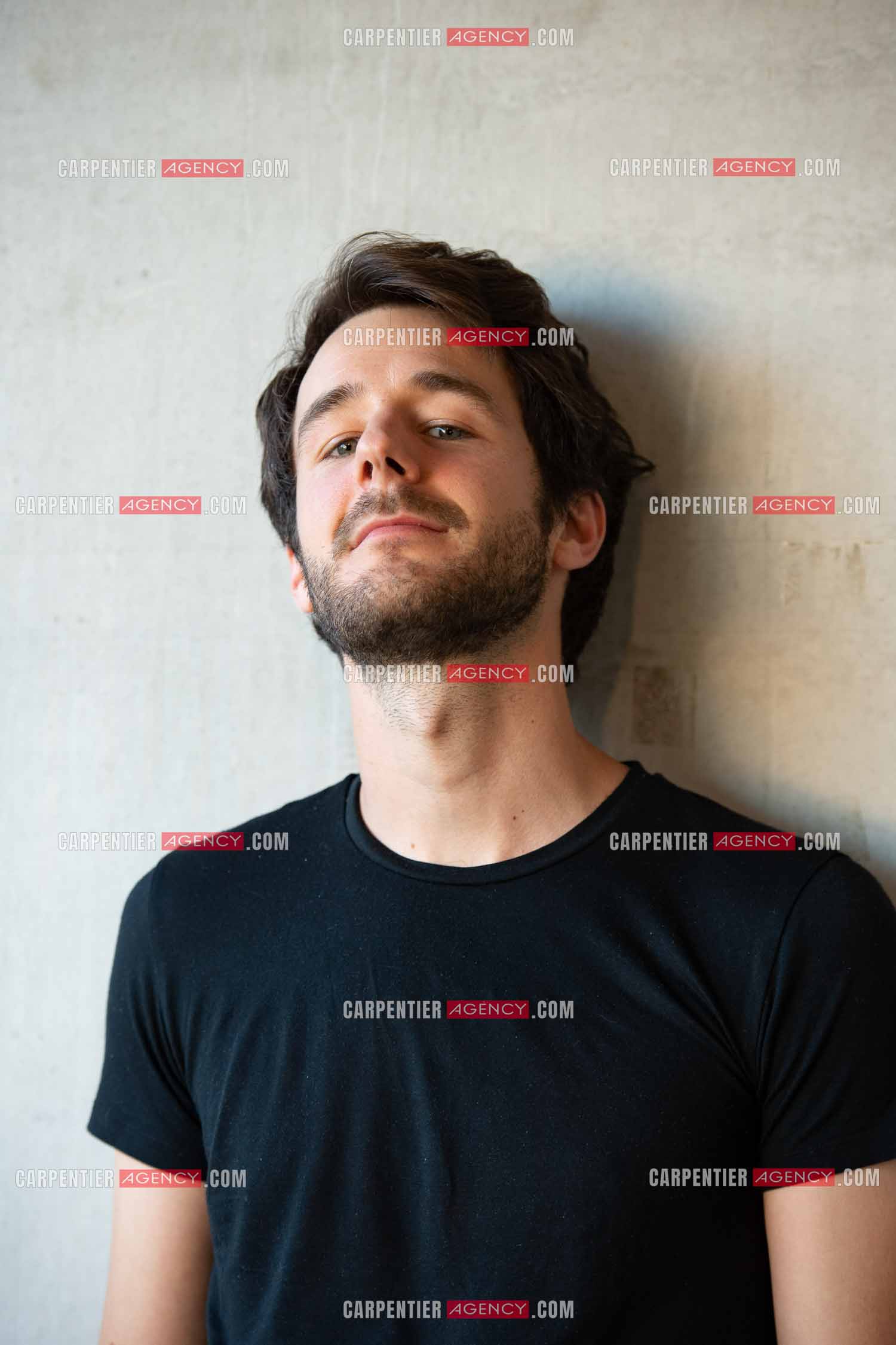 L'acteur humoriste Bertrand Usclat en promotion pour son premier rôle dans le film “ JUMEAUX MAIS PAS TROP “ en avant première au cinéma Six n'étoiles de Six Fours les Plages.   ( Exclusif )