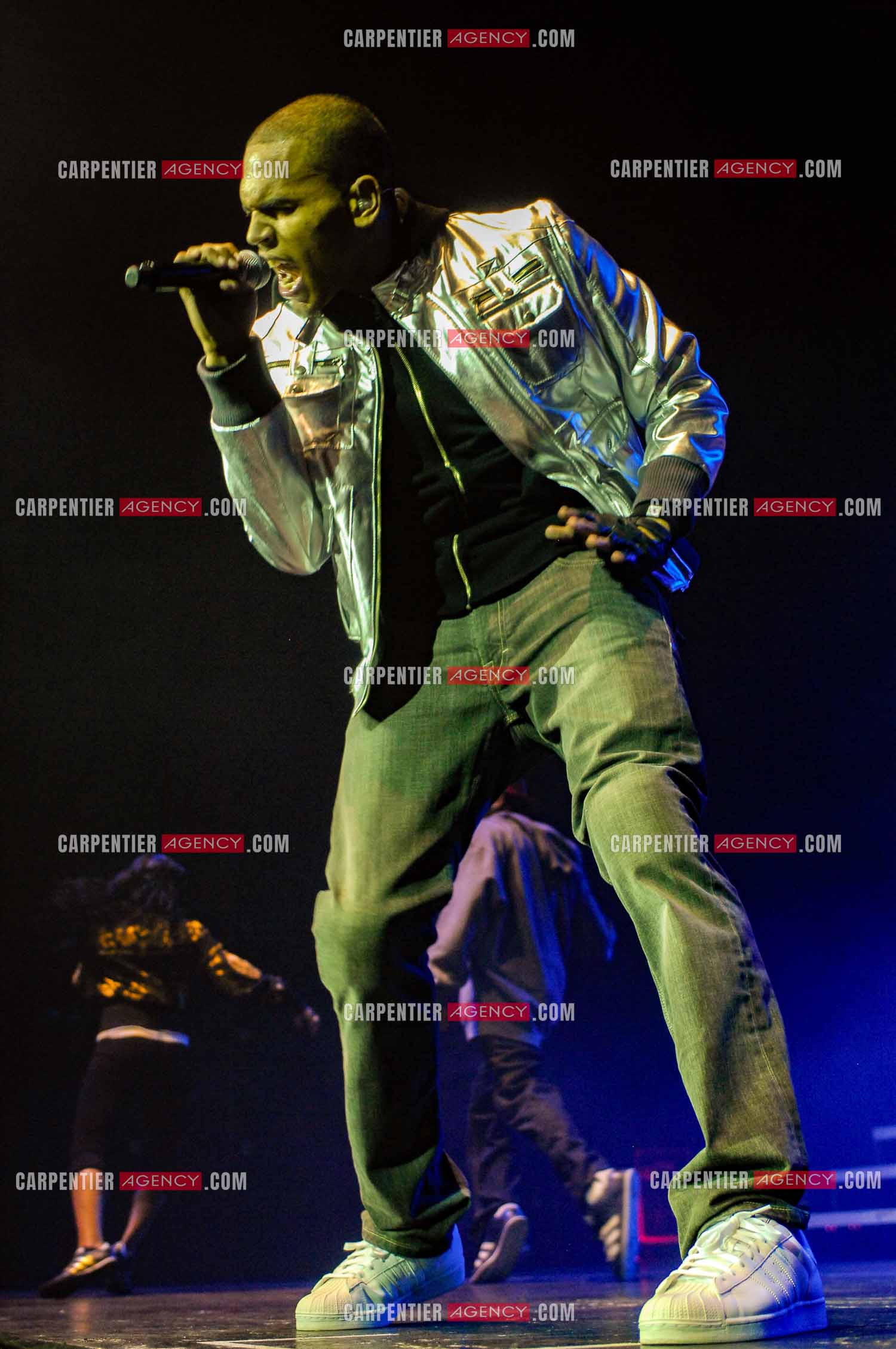 Le rappeur Chris Brown en concert au Zénith de Paris en 2008.  ( Exclusif )