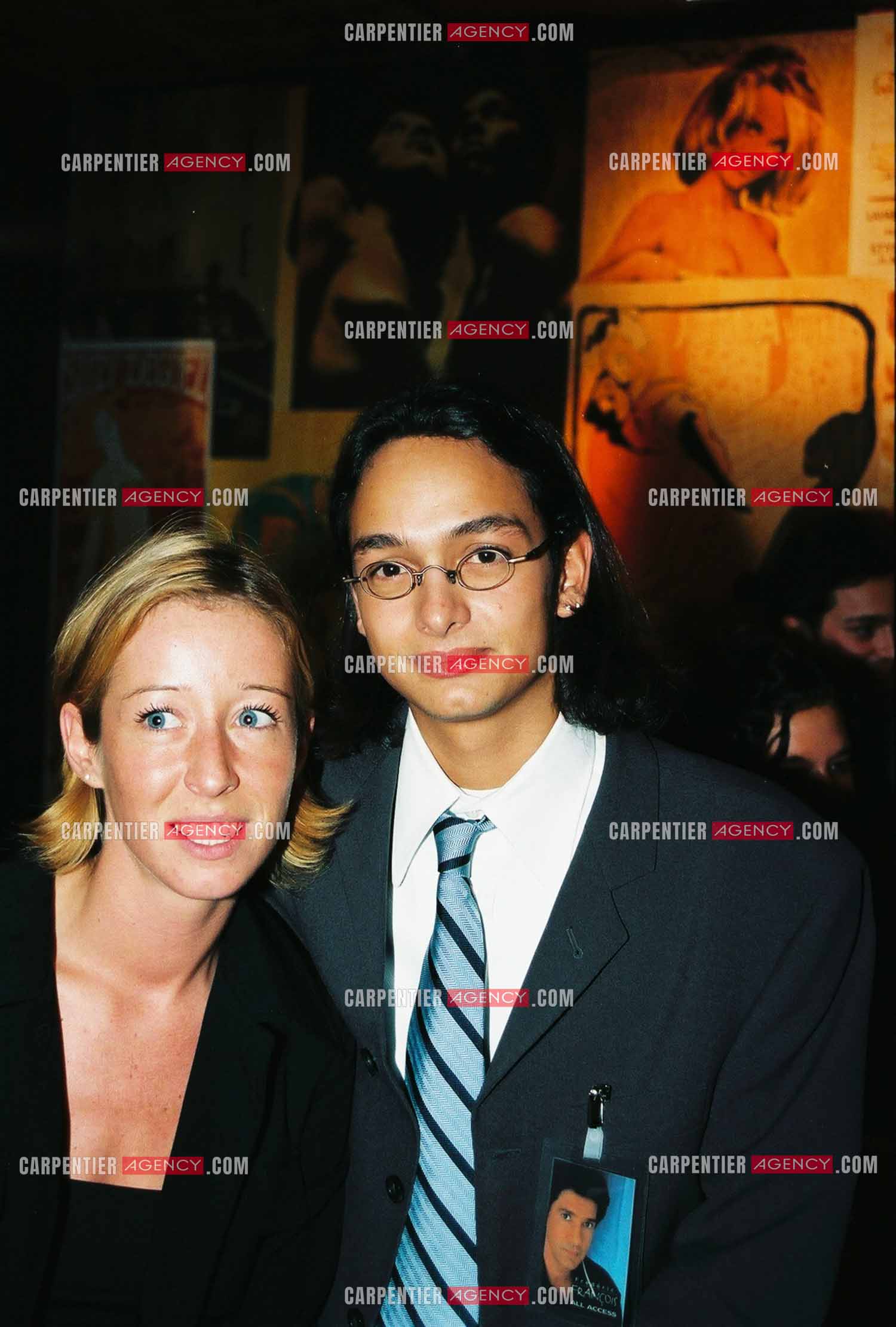 Le chanteur Frédéric François à l'Olympia du 06 au 22 mars 1998. Anthony, le fis de Frédéric François avec sa compagne.  ( Exclusif )