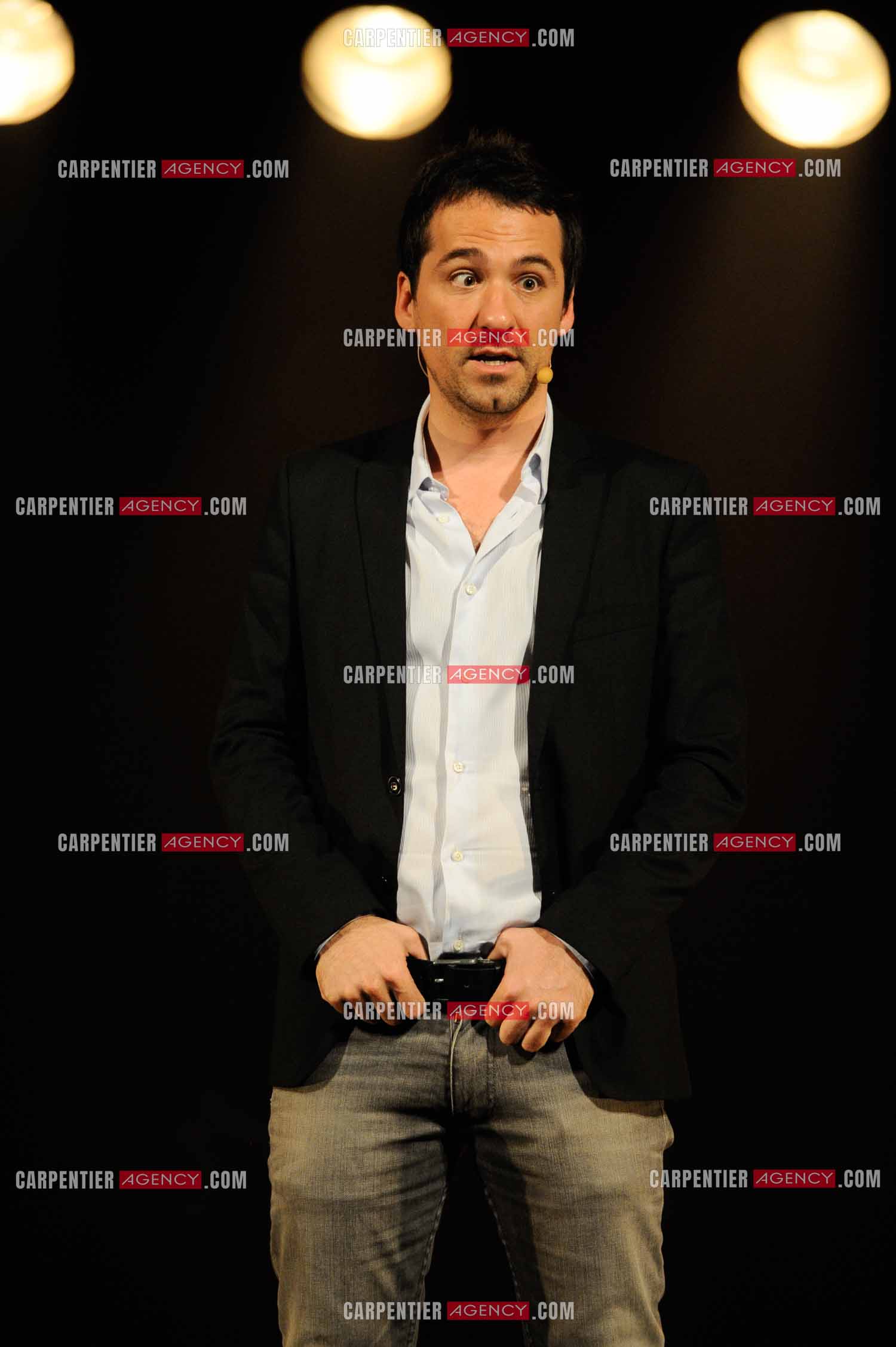 L'humoriste Jérôme Daran lors de son One Man Show au théâtre Trévise a Paris le 13 Oct 2011.  ( Exclusif )