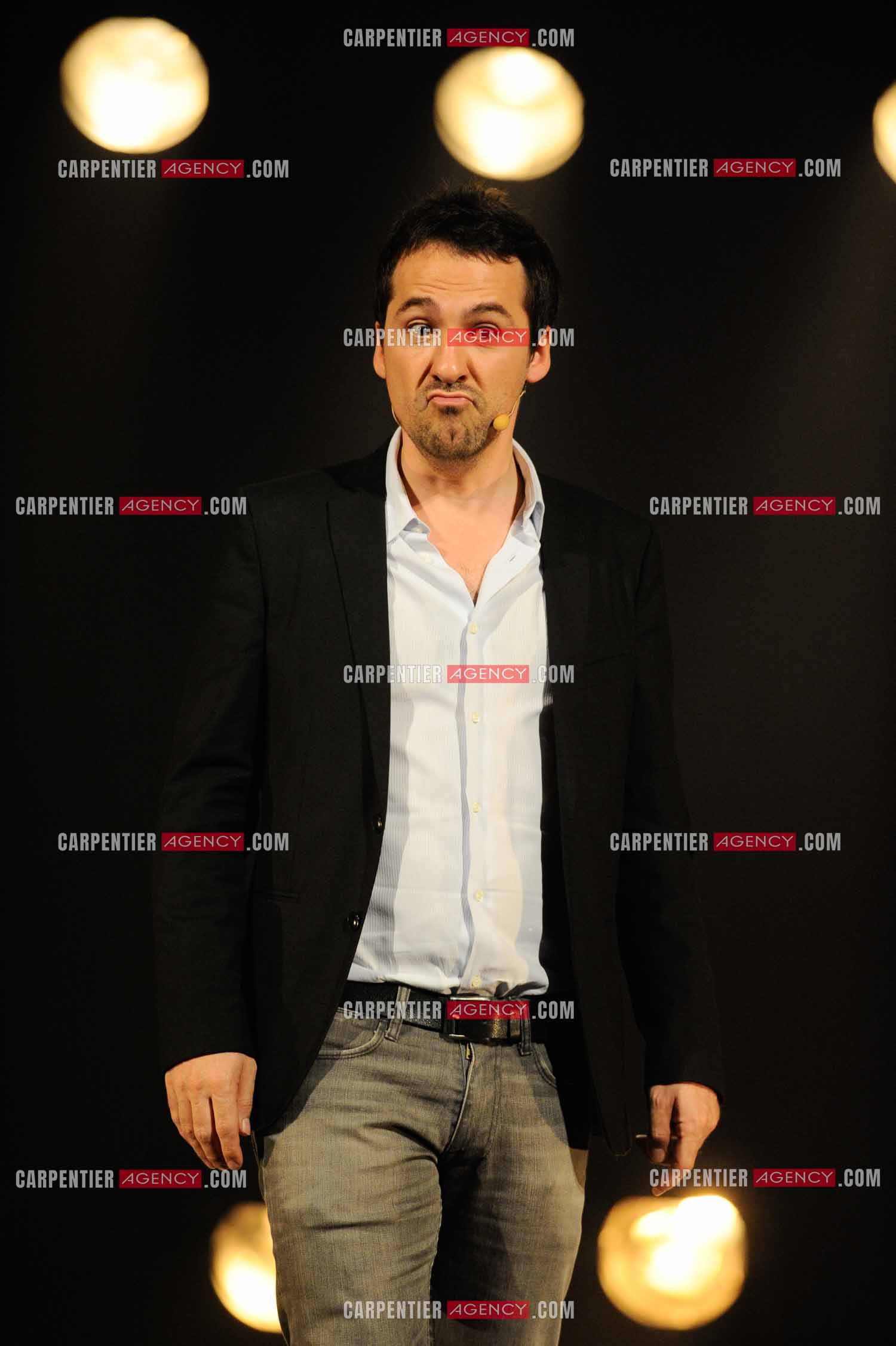 L'humoriste Jérôme Daran lors de son One Man Show au théâtre Trévise a Paris le 13 Oct 2011.  ( Exclusif )