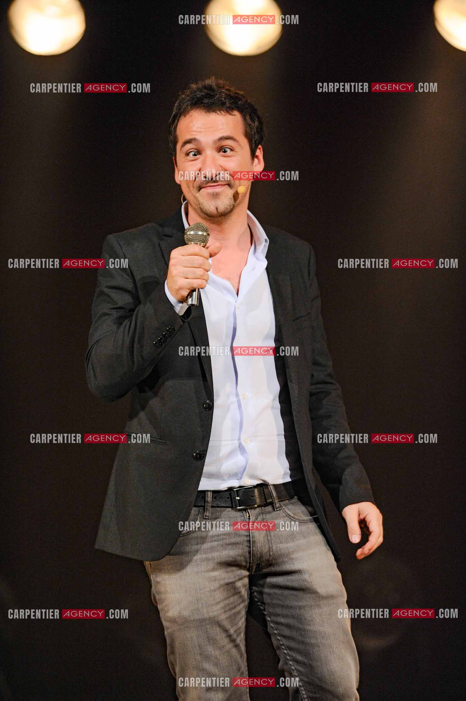 L'humoriste Jérôme Daran lors de son One Man Show au théâtre Trévise a Paris le 13 Oct 2011.  ( Exclusif )