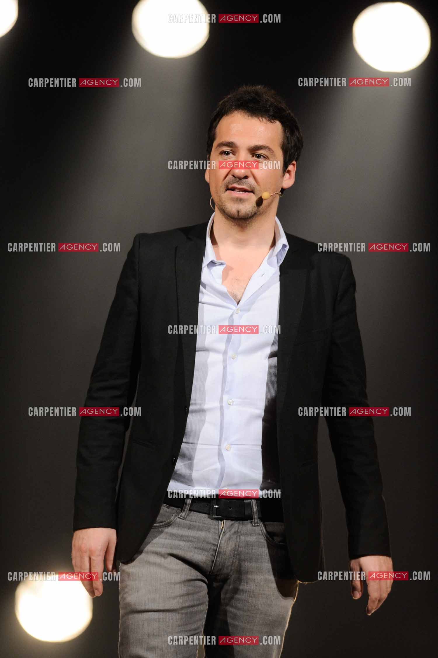 L'humoriste Jérôme Daran lors de son One Man Show au théâtre Trévise a Paris le 13 Oct 2011.  ( Exclusif )