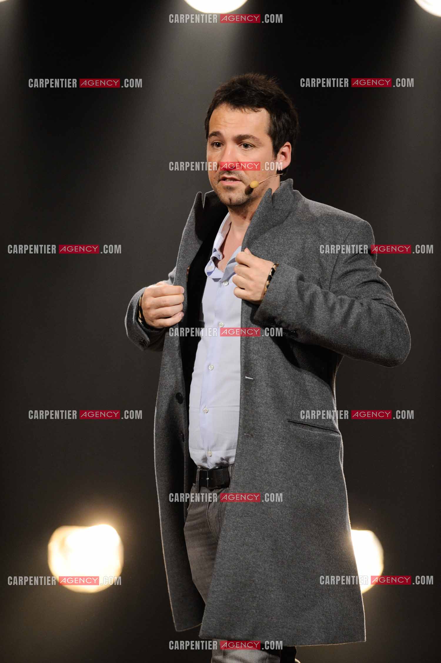 L'humoriste Jérôme Daran lors de son One Man Show au théâtre Trévise a Paris le 13 Oct 2011.  ( Exclusif )