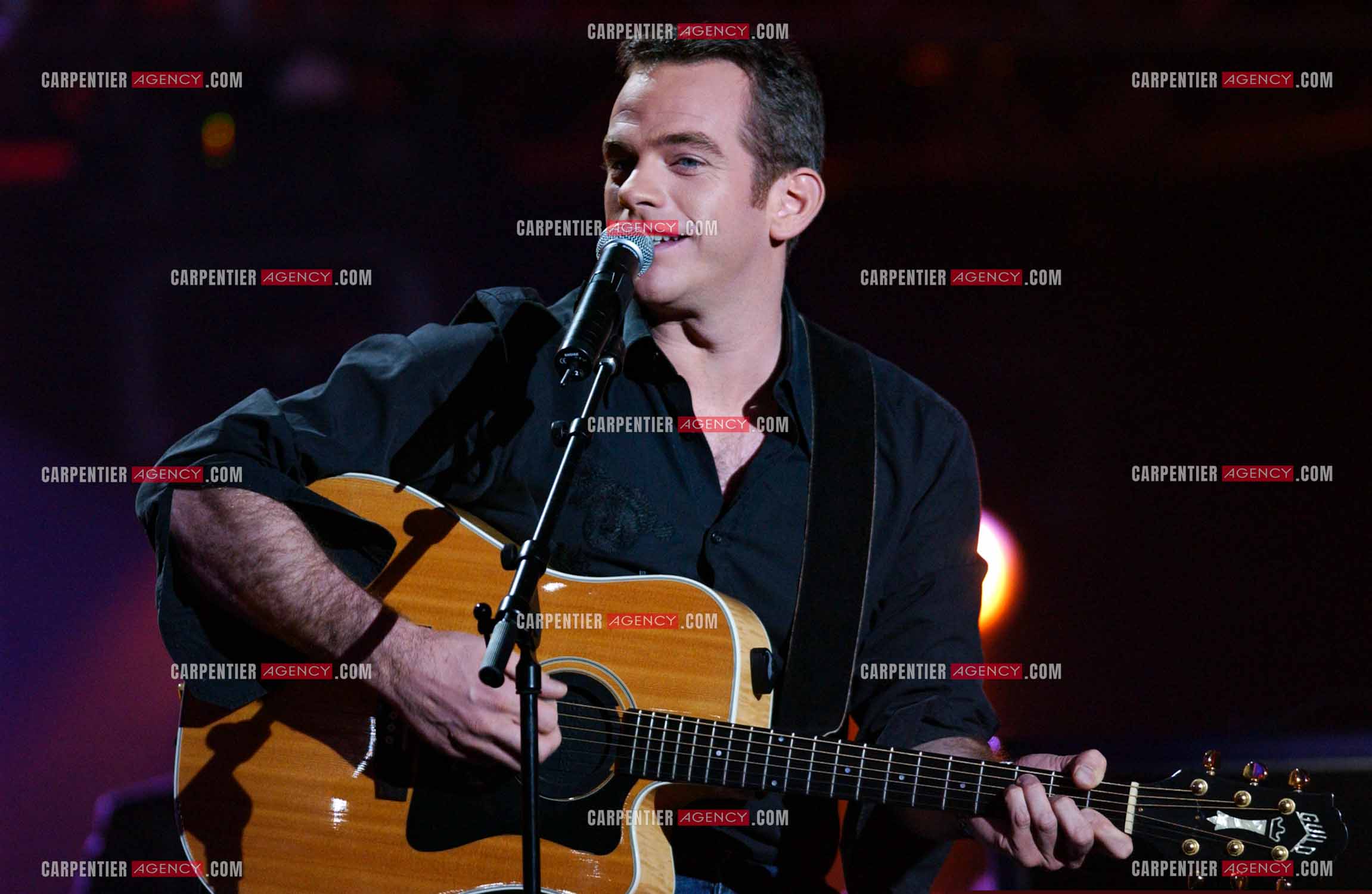 Le chanteur chanteur Garou en concert pour les 20 ans du Zénith de Paris.     ( Exclusif )