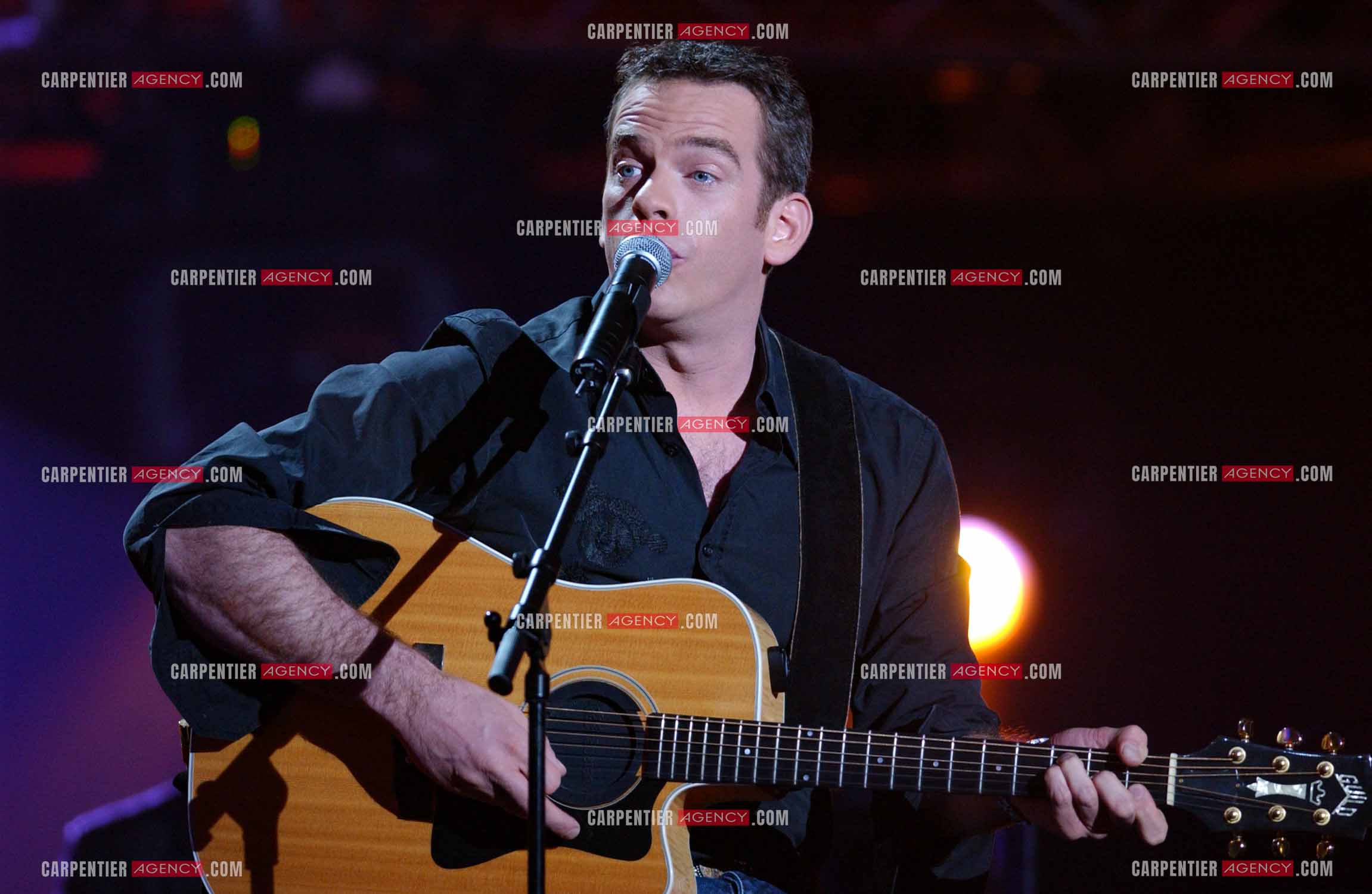 Le chanteur chanteur Garou en concert pour les 20 ans du Zénith de Paris.     ( Exclusif )