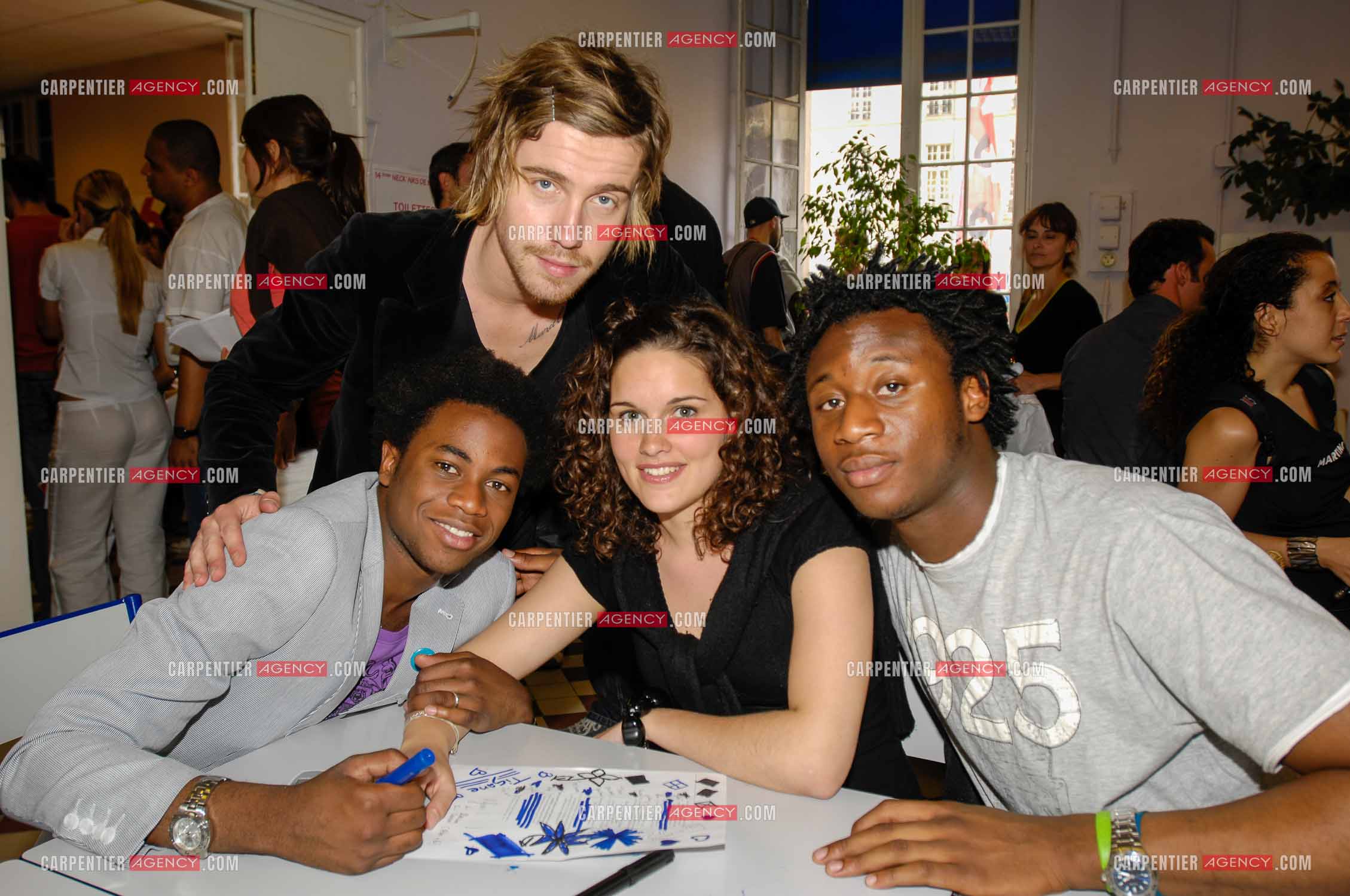 Concert privé pour le soutient du don d'organes et de la greffe dans l'enceinte de l'hôpital Neker à Paris " NECK'AIR DE MUSIQUE “ . Le gagnant de la Nouvelle Star 2007 Julien Doré, Tigane Drammeh, Gaëtane Abrial et Alex Fondja. ( Exclusif )