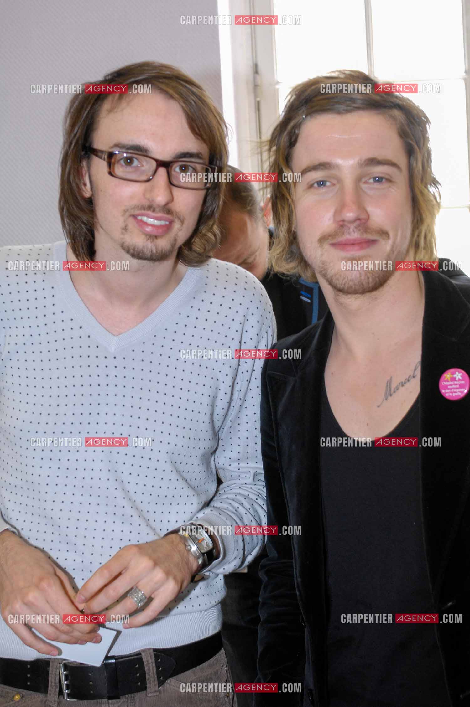 Concert privé pour le soutient du don d'organes et de la greffe dans l'enceinte de l'hôpital Neker à Paris " NECK'AIR DE MUSIQUE “ . Le chanteur Christophe Willem et le gagnant de la Nouvelle Star 2007 Julien Doré. ( Exclusif )