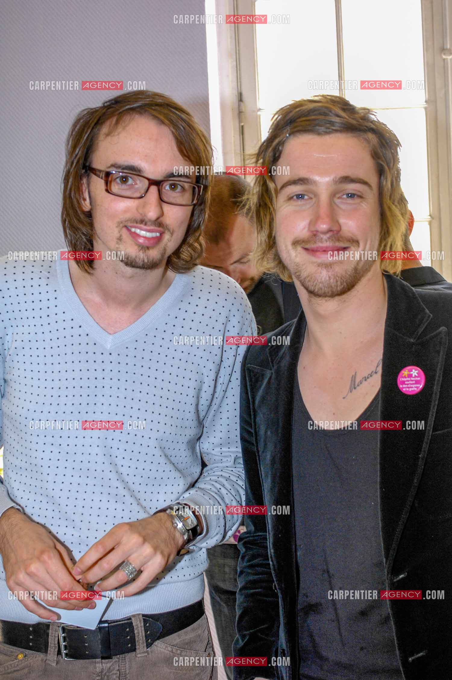 Concert privé pour le soutient du don d'organes et de la greffe dans l'enceinte de l'hôpital Neker à Paris " NECK'AIR DE MUSIQUE “ . Le chanteur Christophe Willem et le gagnant de la Nouvelle Star 2007 Julien Doré. ( Exclusif )