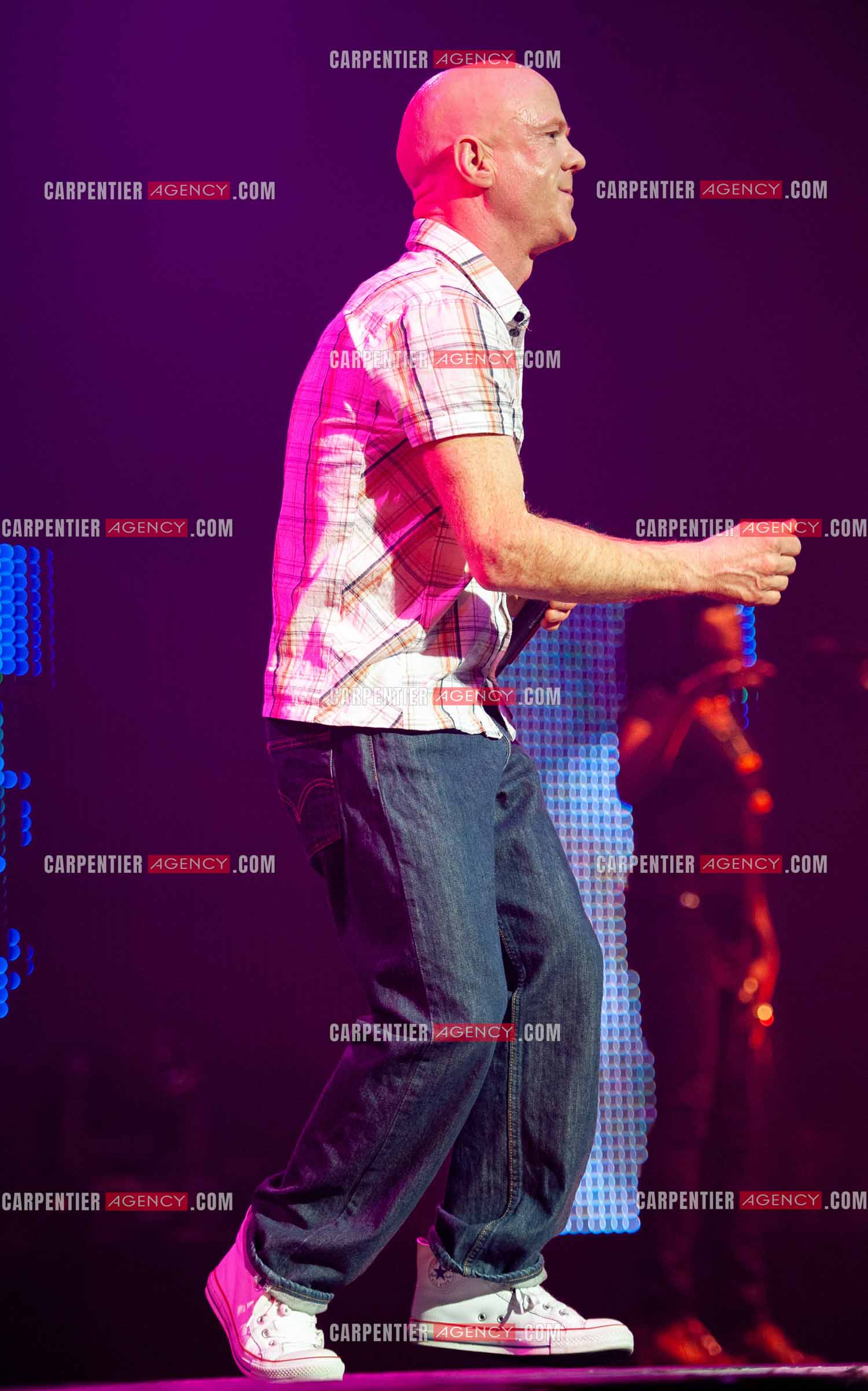 Le chanteur écossais Jimmy Somerville connu pour son tube “ Smalltown Boy “ dans la tournée RFM LOVE 80 au Zénith de Paris en 2010.      ( Exclusif )