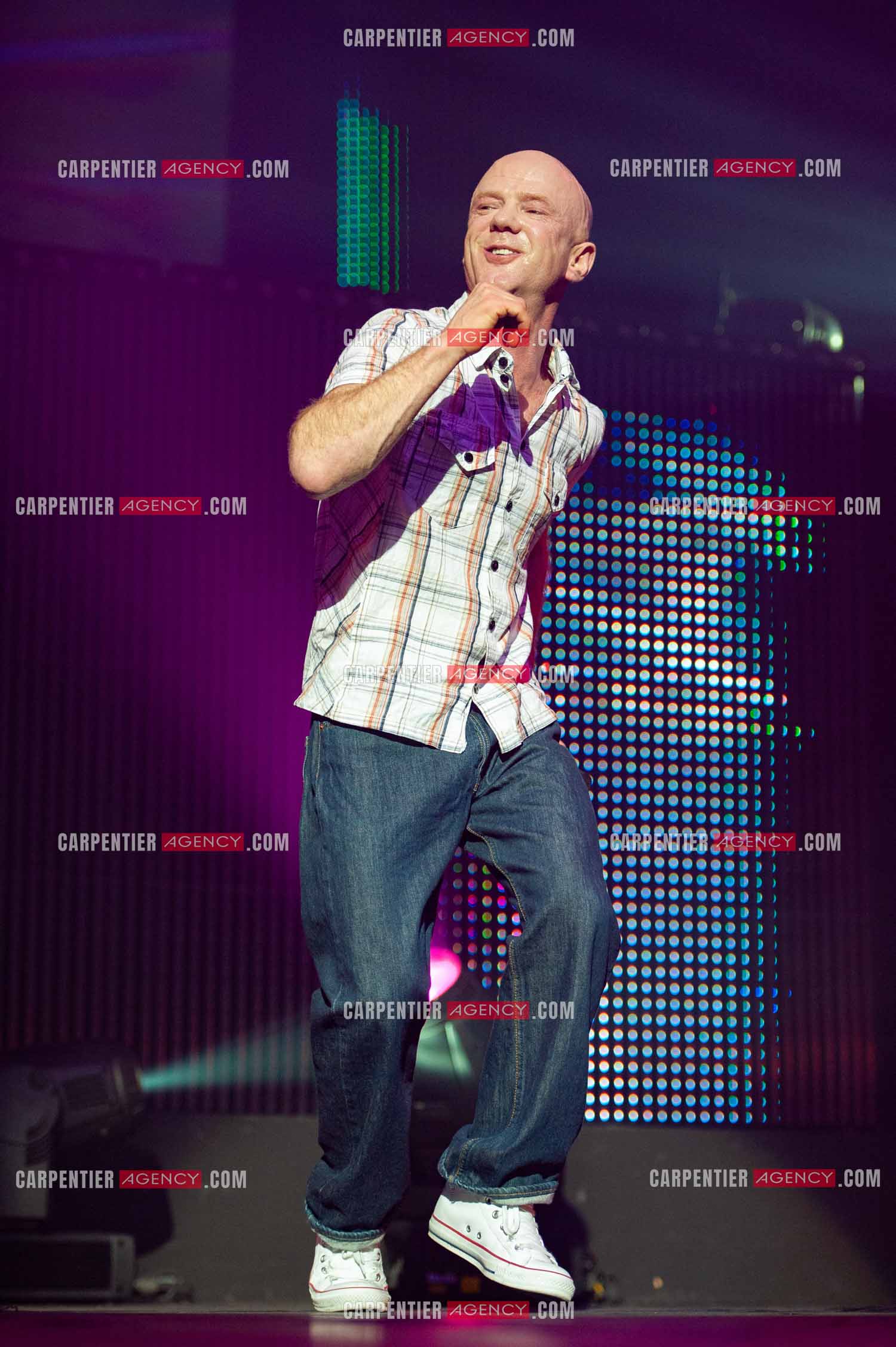 Le chanteur écossais Jimmy Somerville connu pour son tube “ Smalltown Boy “ dans la tournée RFM LOVE 80 au Zénith de Paris en 2010.      ( Exclusif )