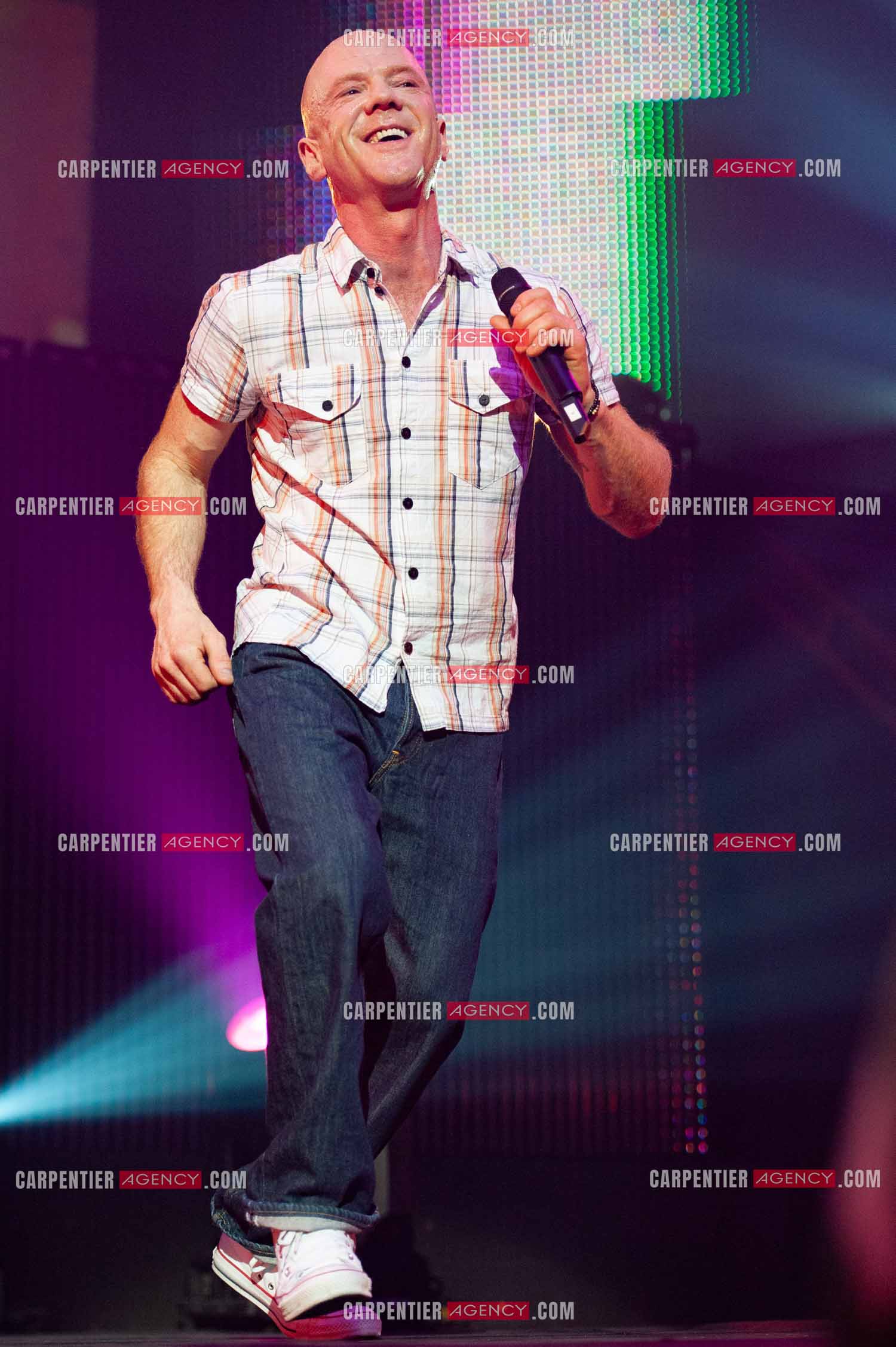 Le chanteur écossais Jimmy Somerville connu pour son tube “ Smalltown Boy “ dans la tournée RFM LOVE 80 au Zénith de Paris en 2010.      ( Exclusif )
