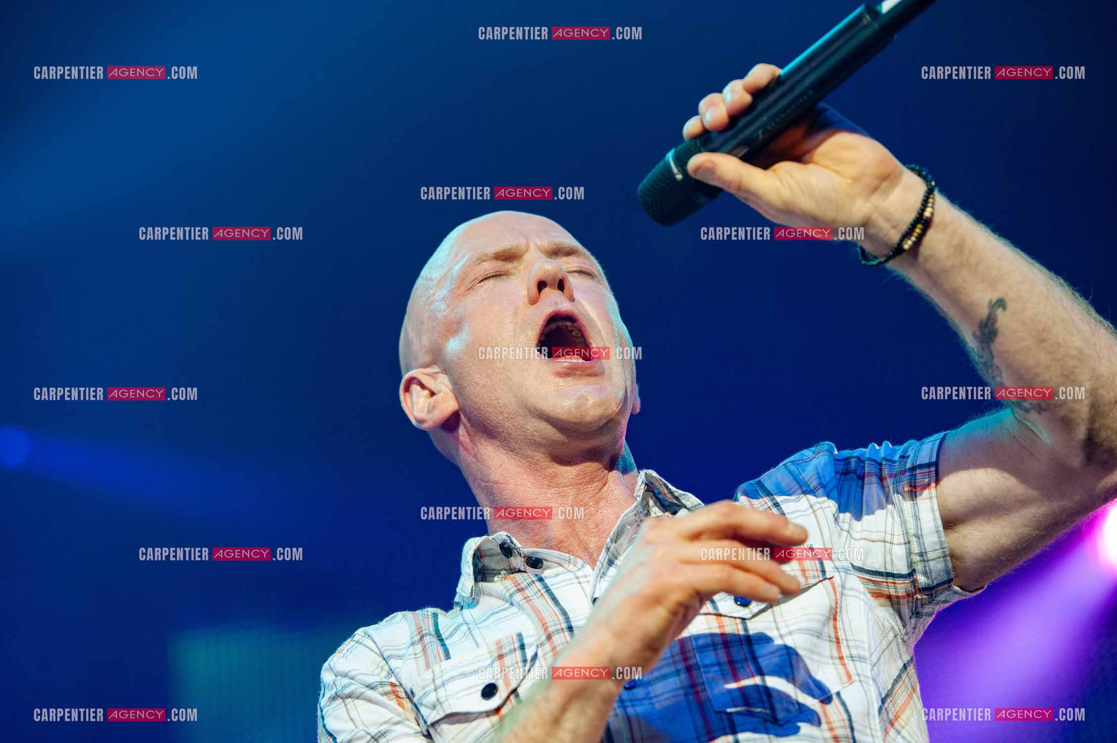 Le chanteur écossais Jimmy Somerville connu pour son tube “ Smalltown Boy “ dans la tournée RFM LOVE 80 au Zénith de Paris en 2010.      ( Exclusif )
