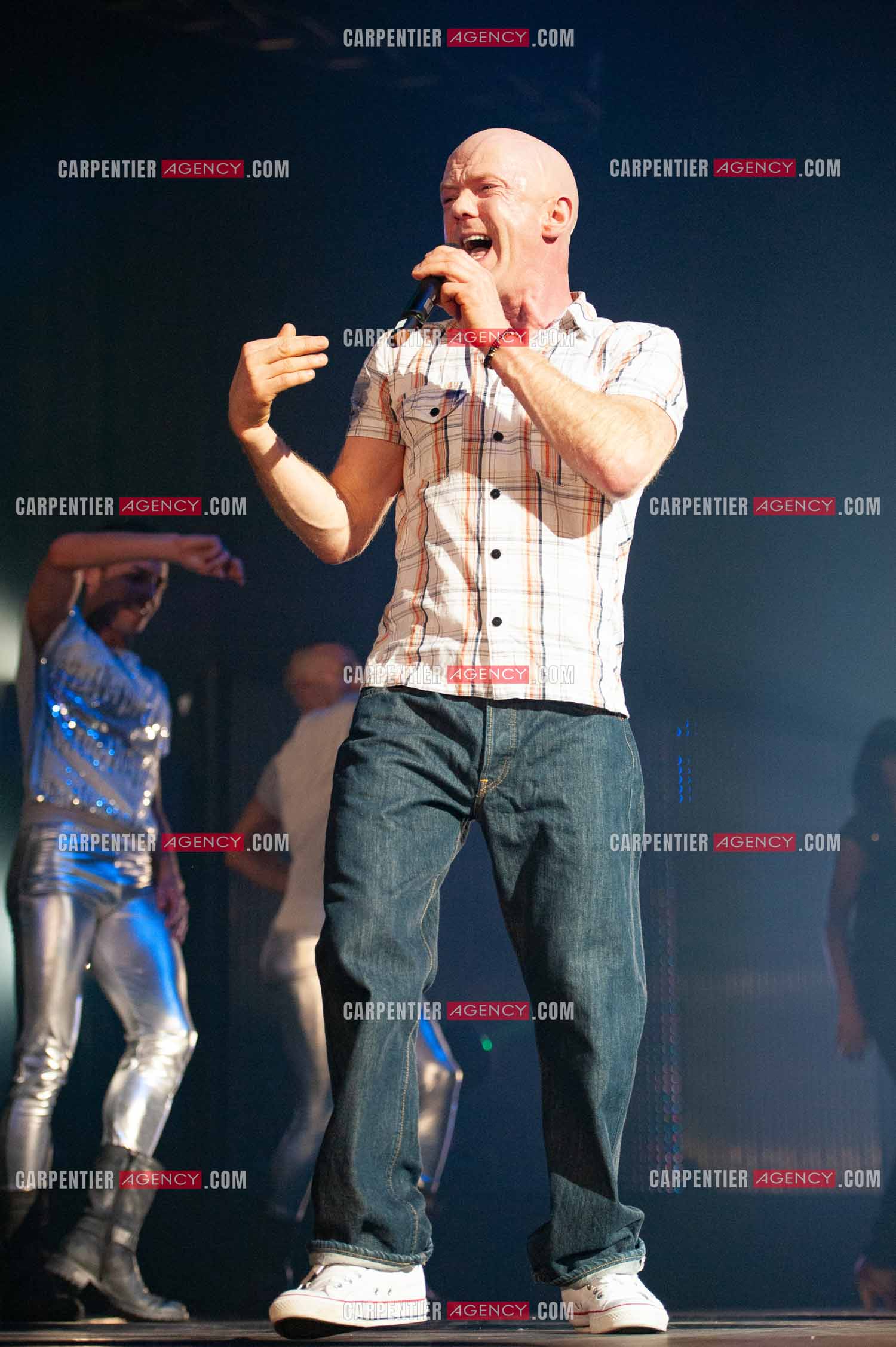 Le chanteur écossais Jimmy Somerville connu pour son tube “ Smalltown Boy “ dans la tournée RFM LOVE 80 au Zénith de Paris en 2010.      ( Exclusif )