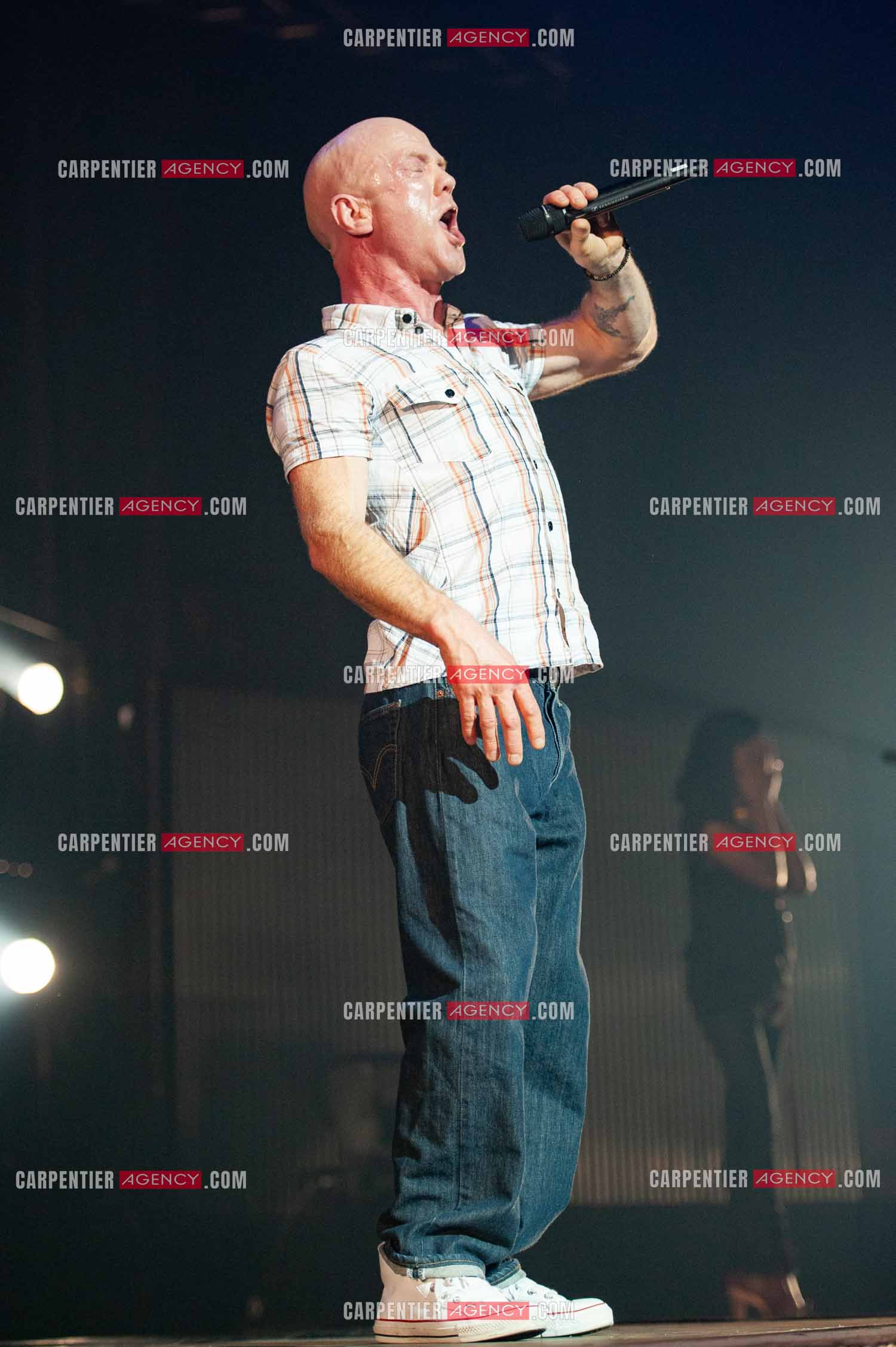 Le chanteur écossais Jimmy Somerville connu pour son tube “ Smalltown Boy “ dans la tournée RFM LOVE 80 au Zénith de Paris en 2010.      ( Exclusif )