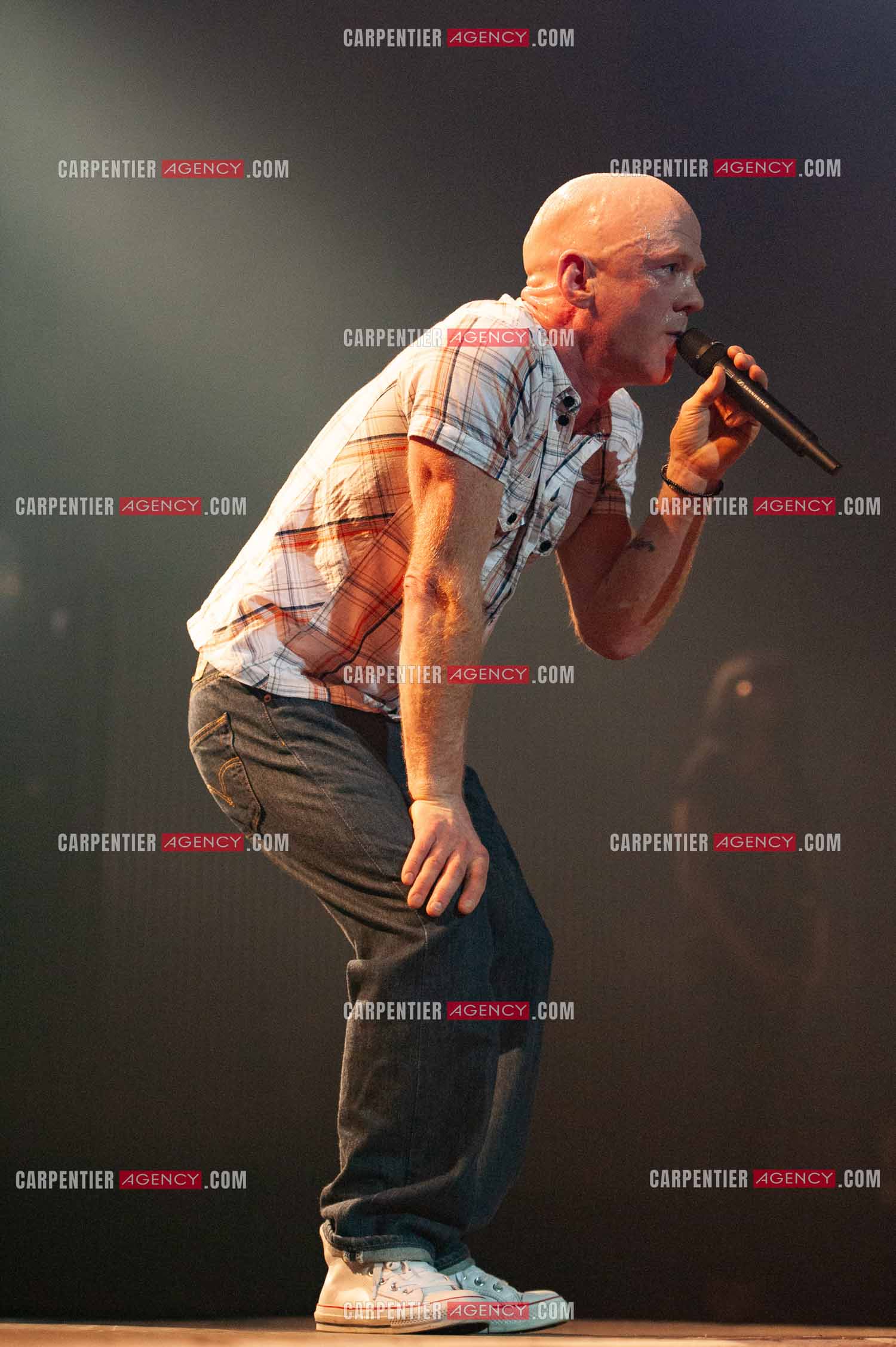 Le chanteur écossais Jimmy Somerville connu pour son tube “ Smalltown Boy “ dans la tournée RFM LOVE 80 au Zénith de Paris en 2010.      ( Exclusif )