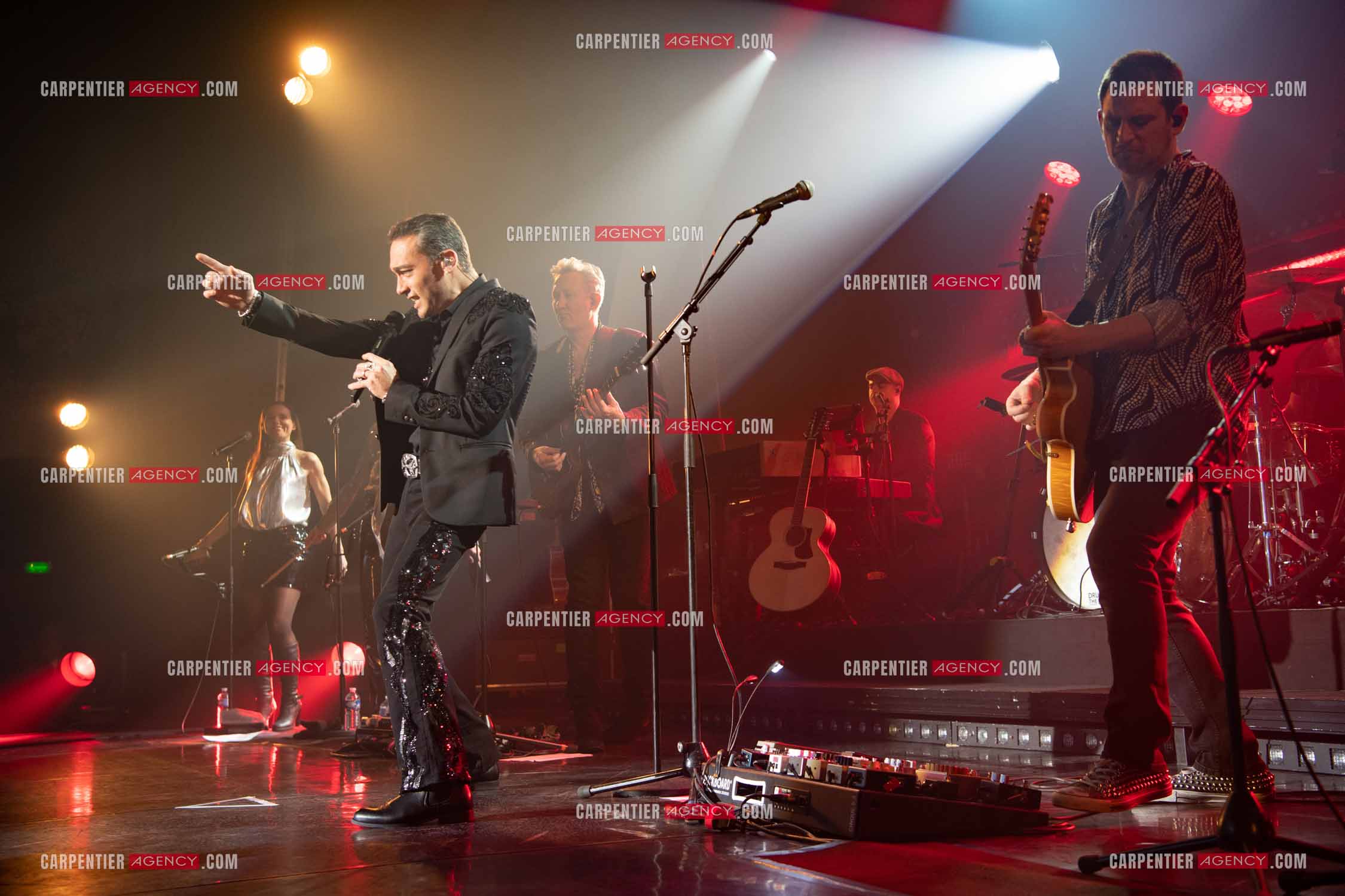 Le sosie vocal Jean-Baptiste Guégan en concert.        ( Exclusif )