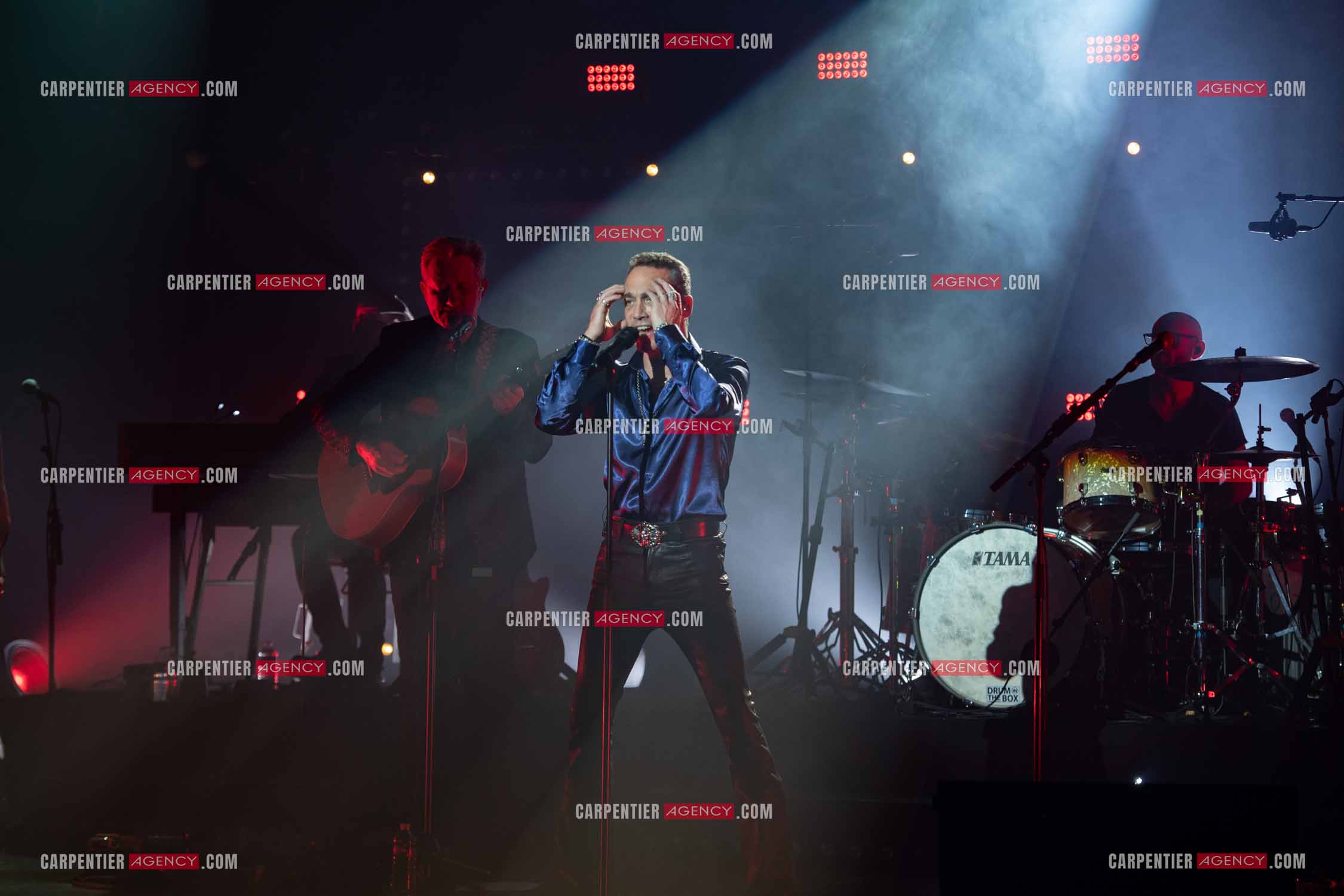 Le sosie vocal Jean-Baptiste Guégan en concert.        ( Exclusif )