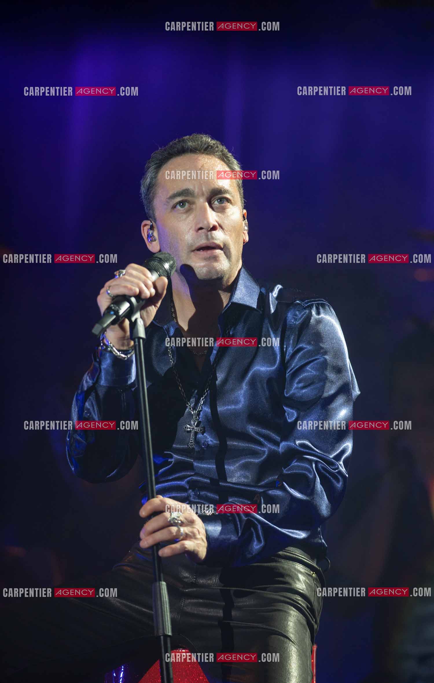 Le sosie vocal Jean-Baptiste Guégan en concert.        ( Exclusif )