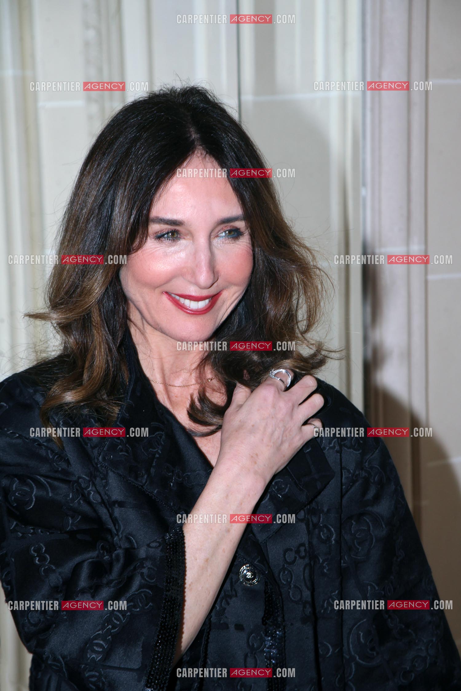 Gala caritatif des "Stéthos d'Or" qui récompensent les artistes qui contribuent au bien-être de tous au Georges V à Paris. L'actrice Elsa Zylberstein.