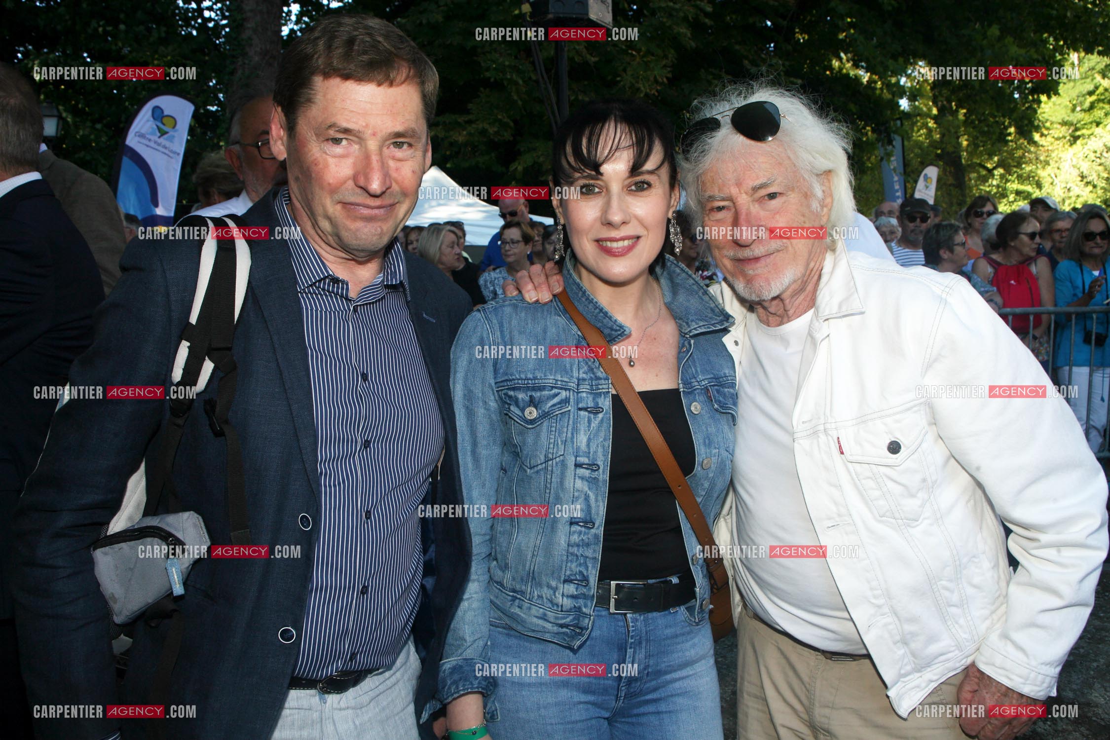 Le chanteur Hugues Aufray et sa compagne Murielle avec l'acteur Russe Sergueï Olegovitch Jirnov. ( Exclusif )