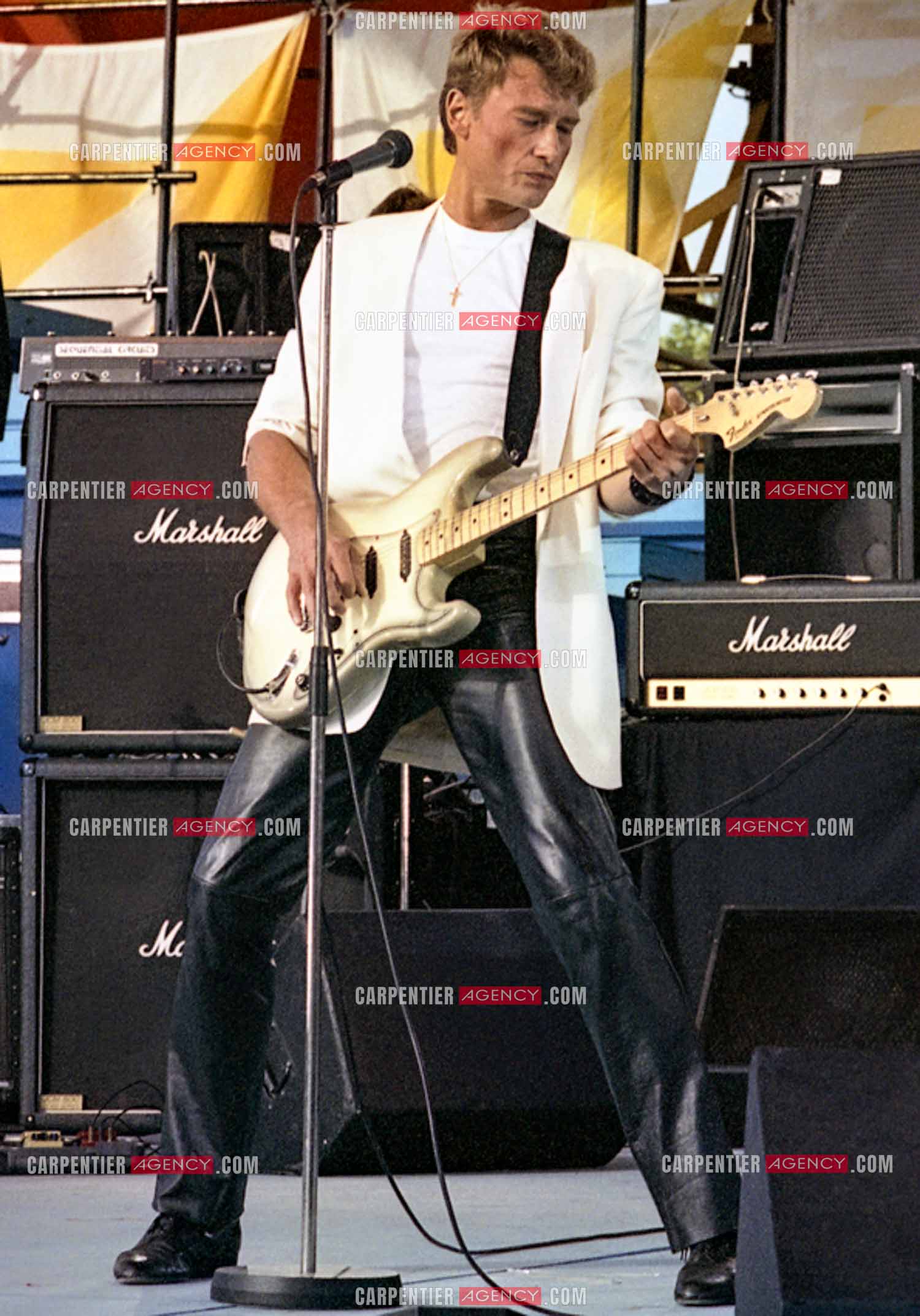 Photo J-HAL-1985-400