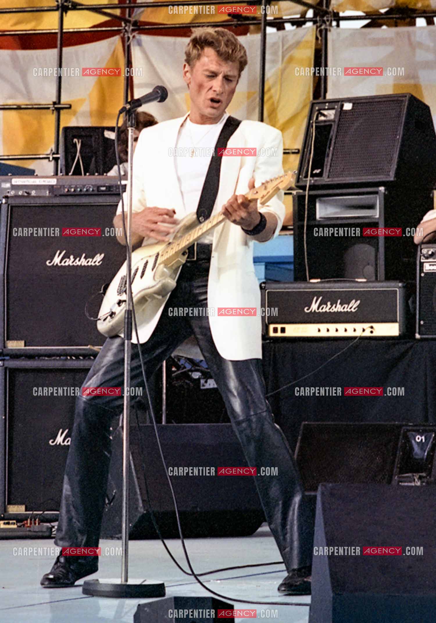 Photo J-HAL-1985-401