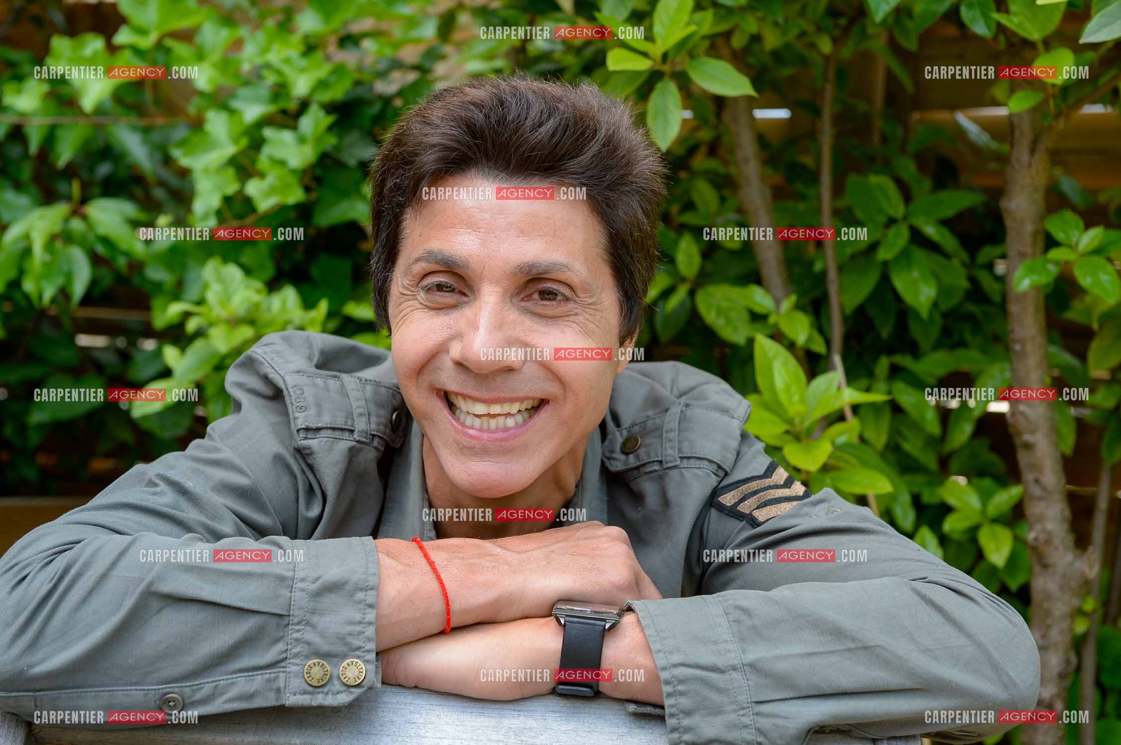 Rendez-vous privé pour un sujet presse chez le chanteur Jean-Luc Lahaye dans son duplex parisien.  ( Exclusif )