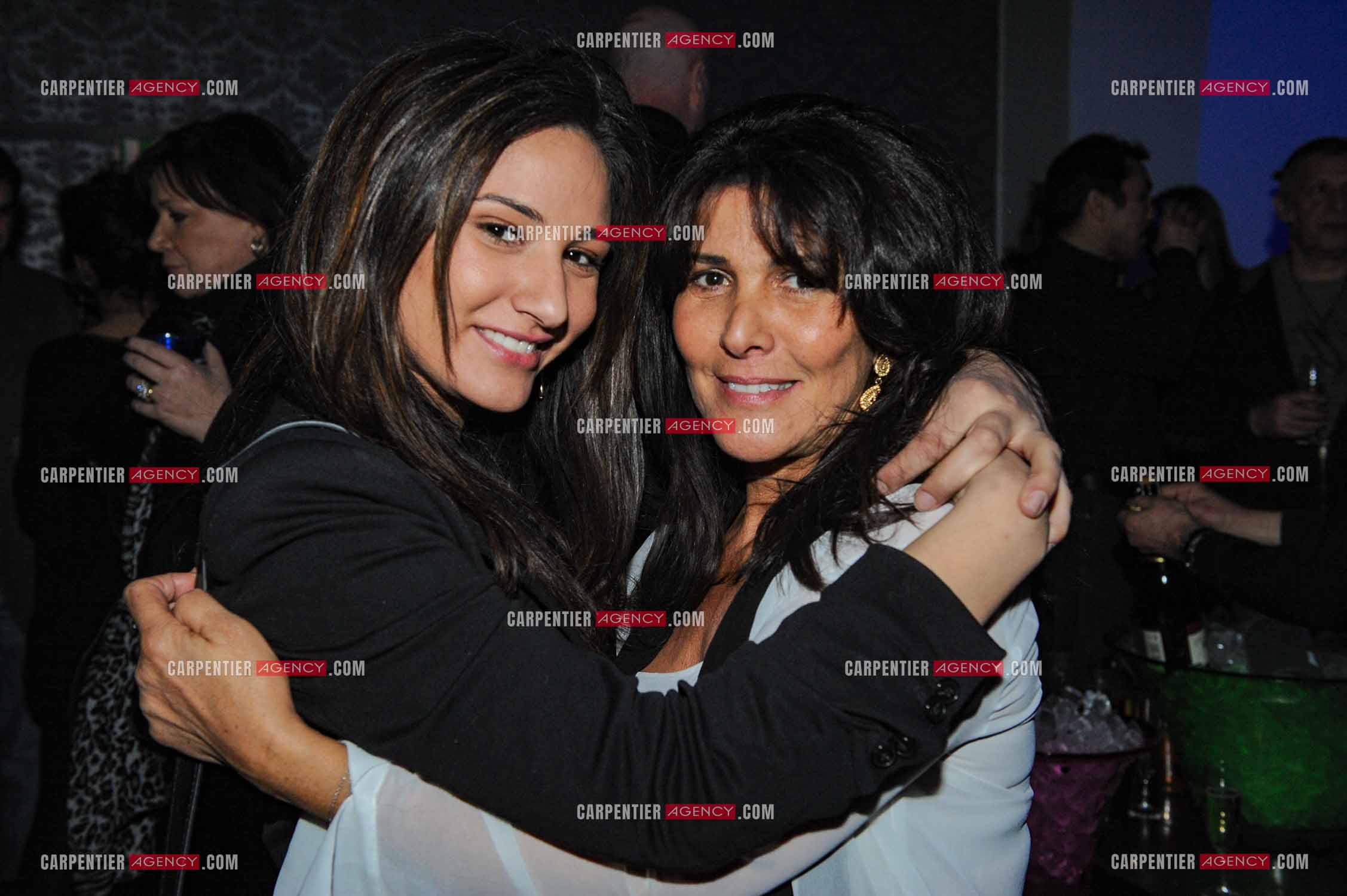 Le chanteur Jean-Luc Lahaye en concert au Bataclan. Aurélie, l'ex femme de Jean-Luc et sa fille Margaux. ( Exclusif )