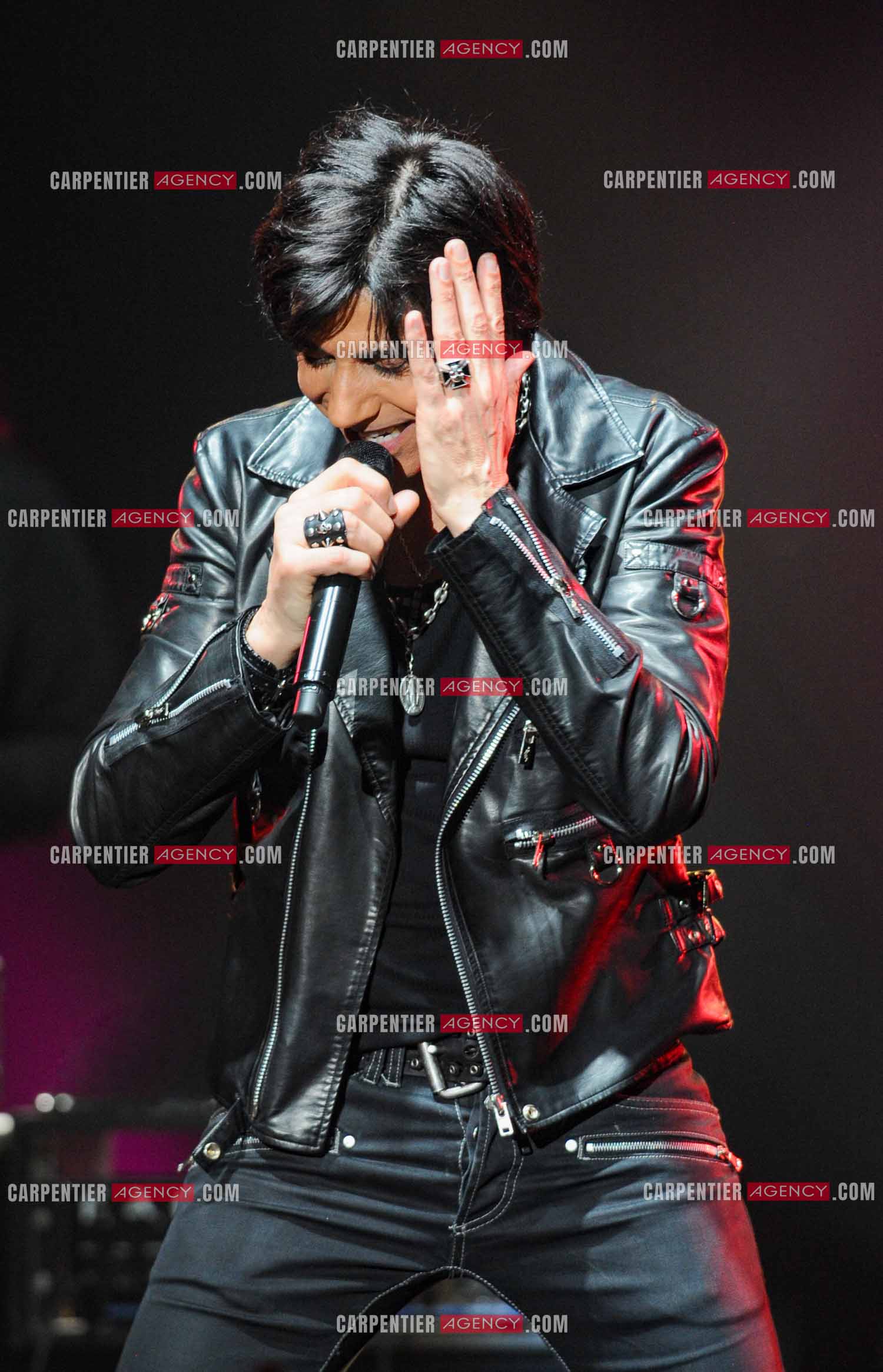 Le chanteur Jean-Luc Lahaye en concert au Bataclan.  ( Exclusif )