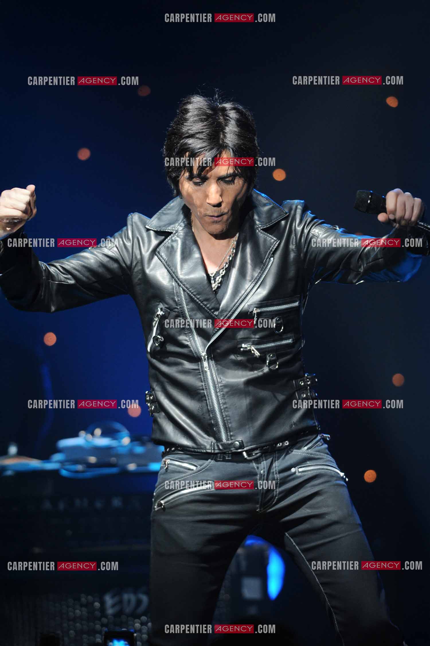 Le chanteur Jean-Luc Lahaye en concert au Bataclan.  ( Exclusif )