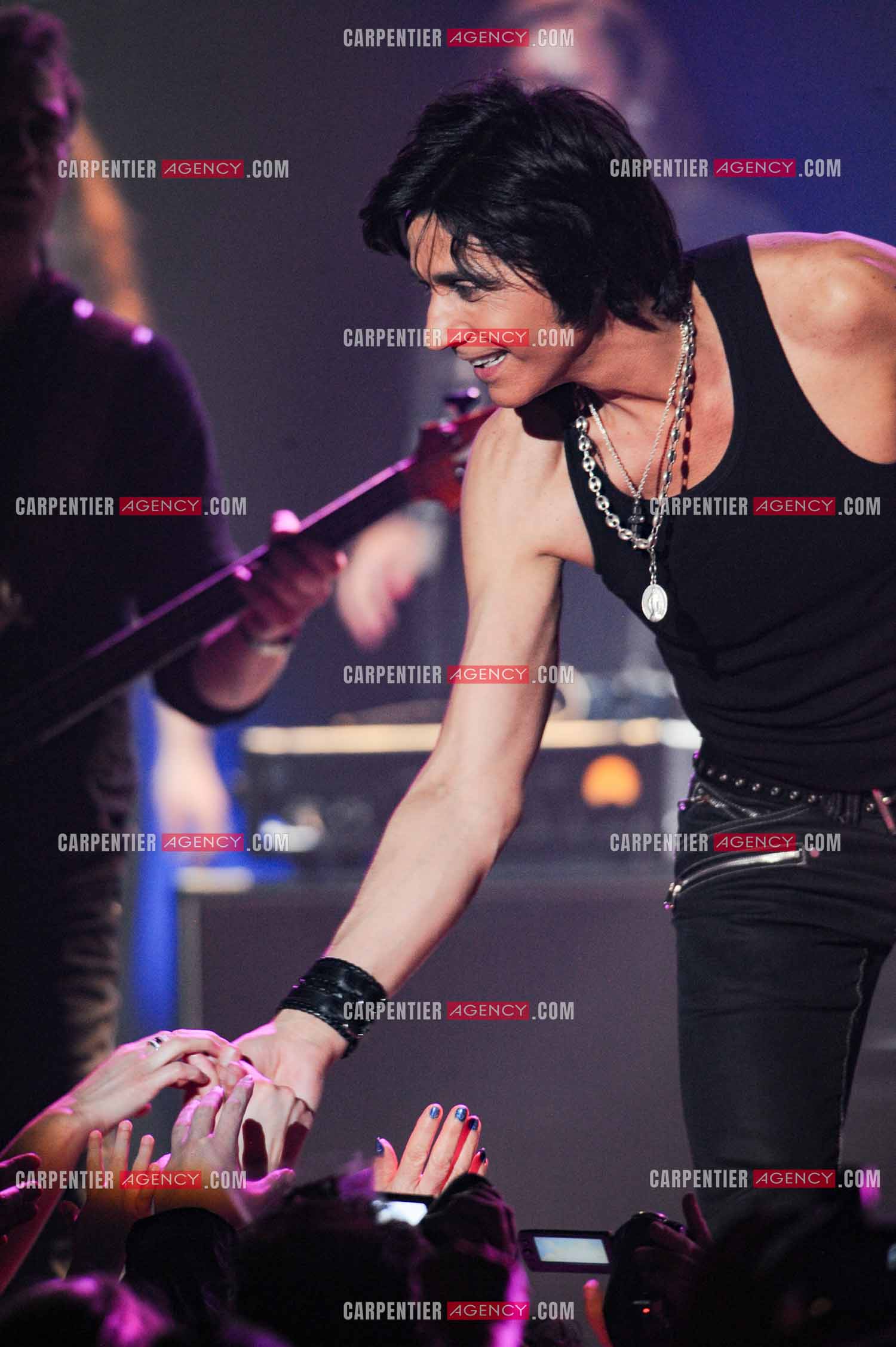 Le chanteur Jean-Luc Lahaye en concert au Bataclan.  ( Exclusif )