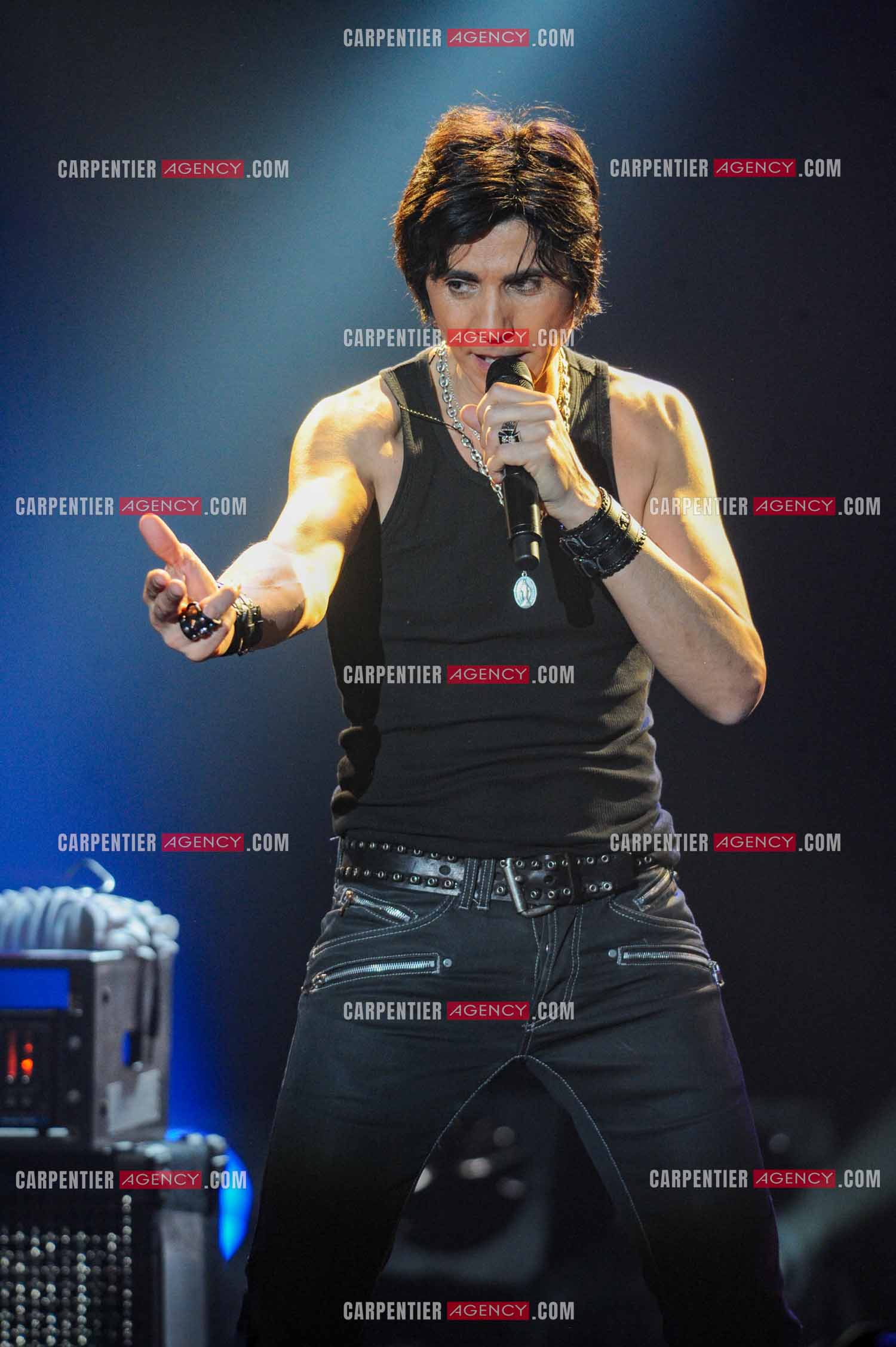 Le chanteur Jean-Luc Lahaye en concert au Bataclan.  ( Exclusif )