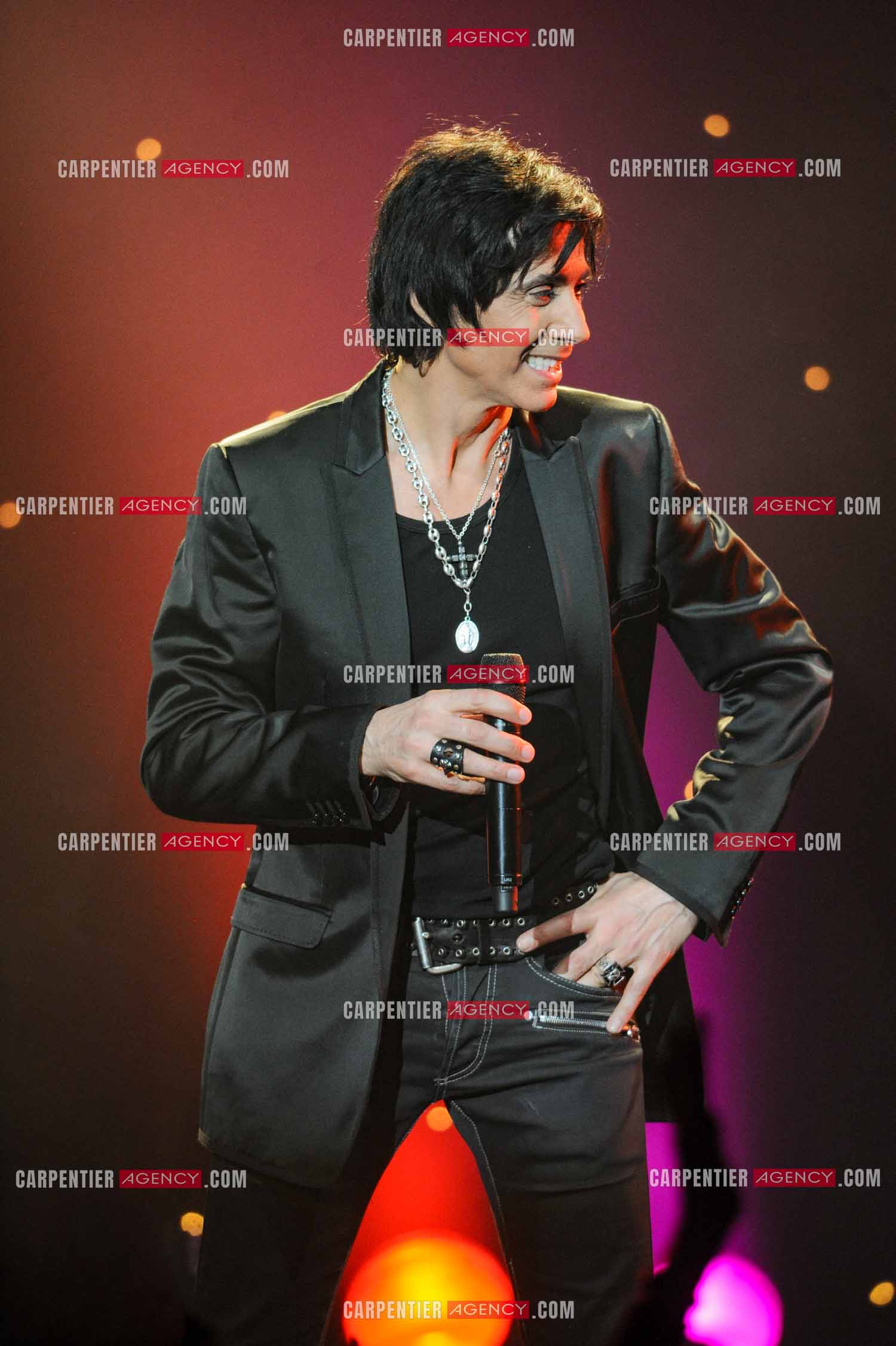 Le chanteur Jean-Luc Lahaye en concert au Bataclan.  ( Exclusif )