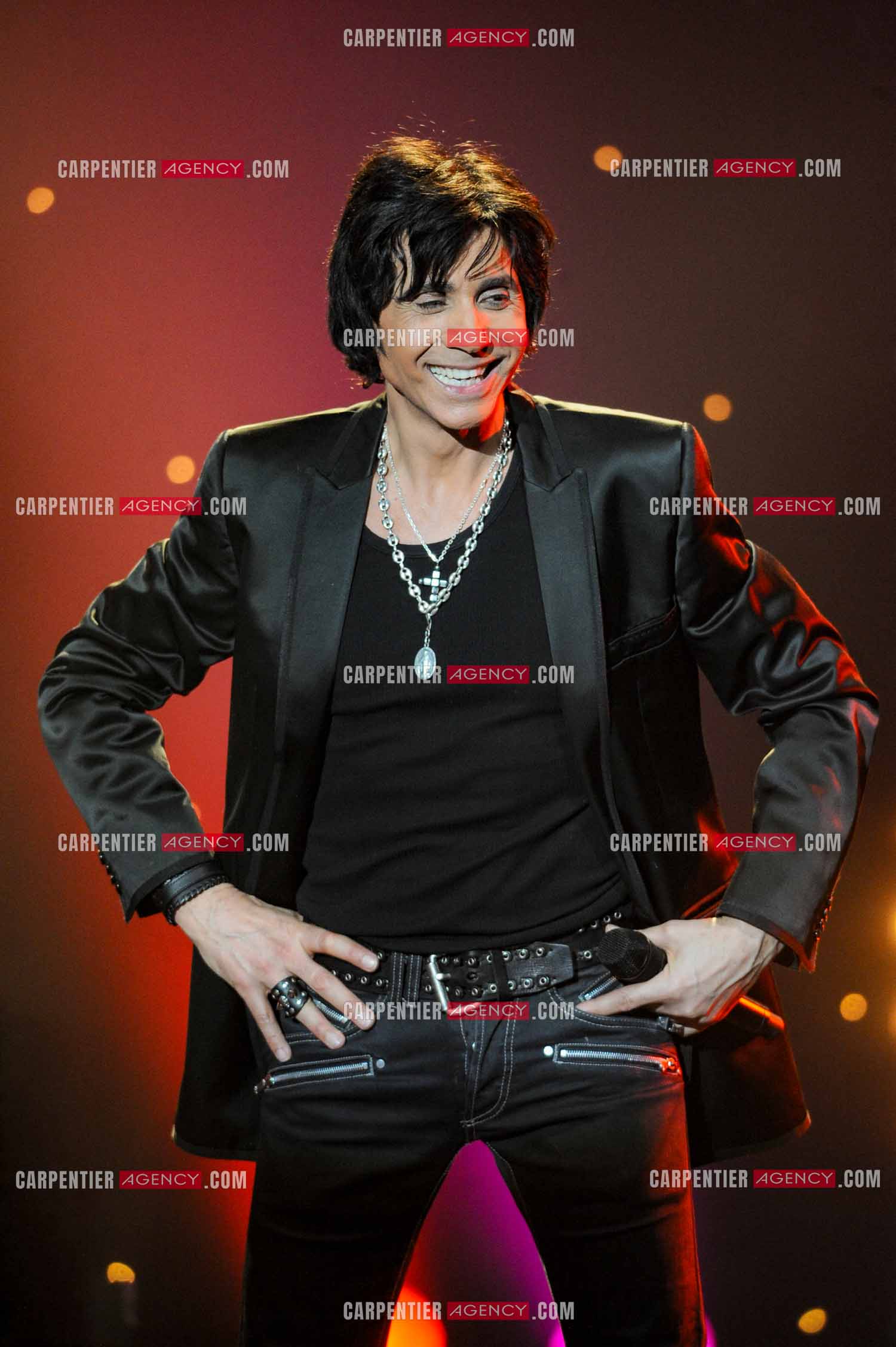 Le chanteur Jean-Luc Lahaye en concert au Bataclan.  ( Exclusif )