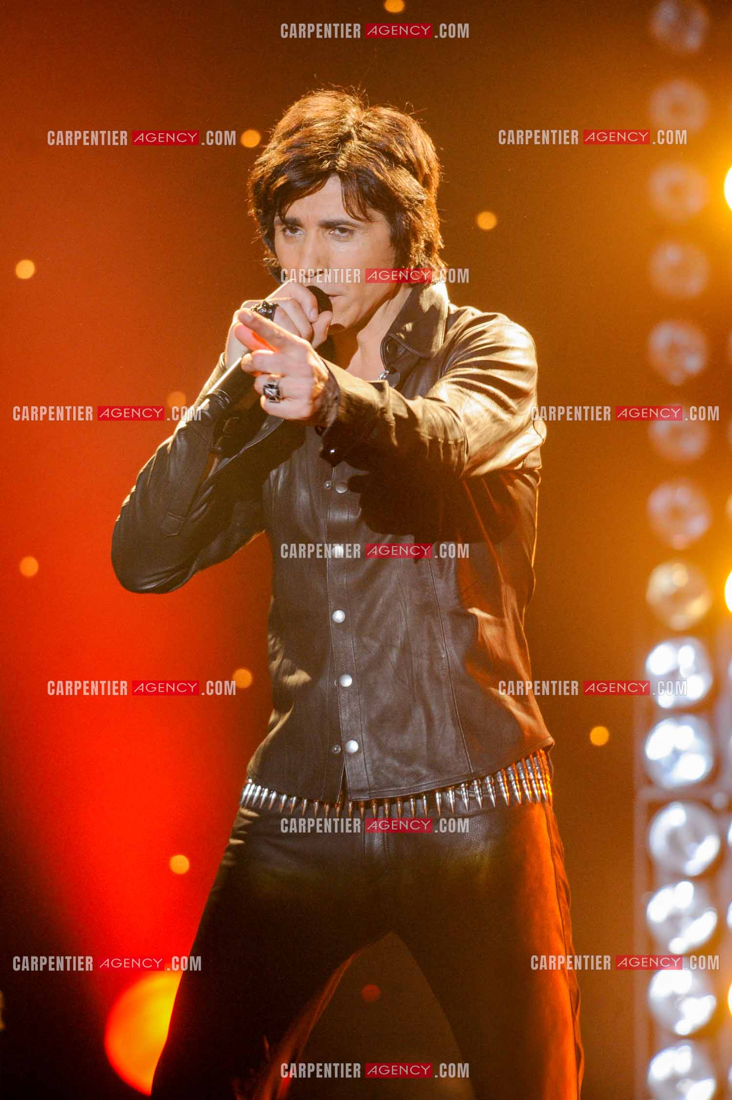 Le chanteur Jean-Luc Lahaye en concert au Bataclan.  ( Exclusif )