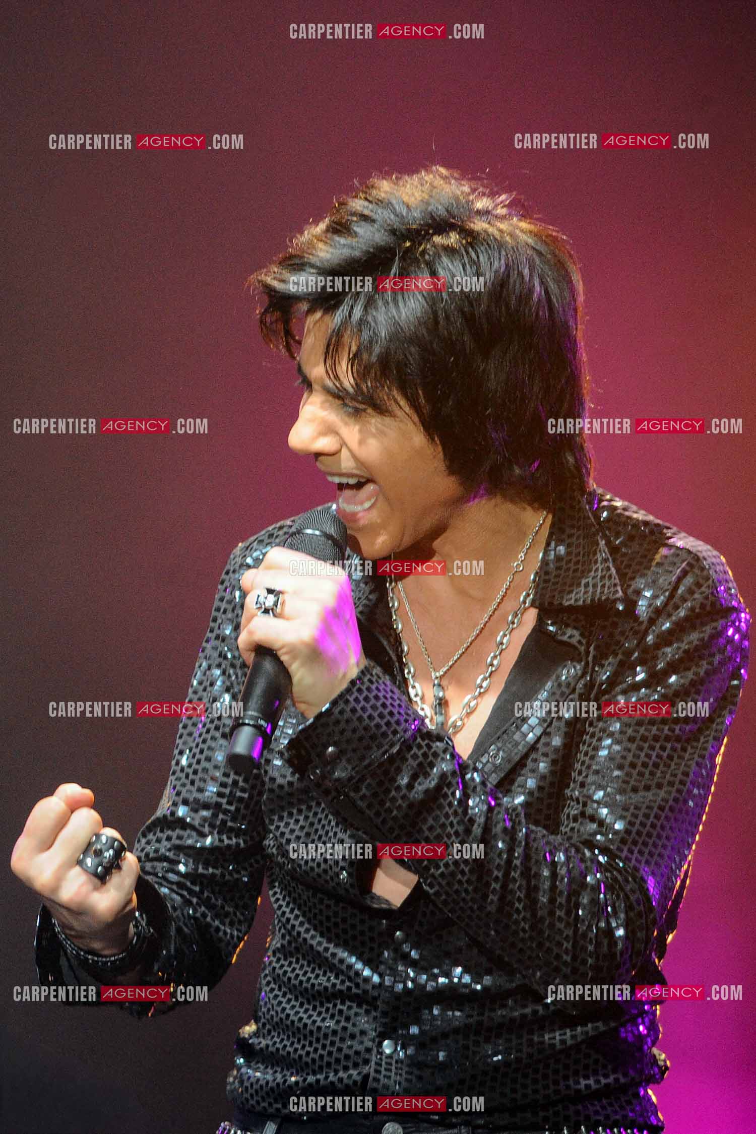 Le chanteur Jean-Luc Lahaye en concert au Bataclan.  ( Exclusif )