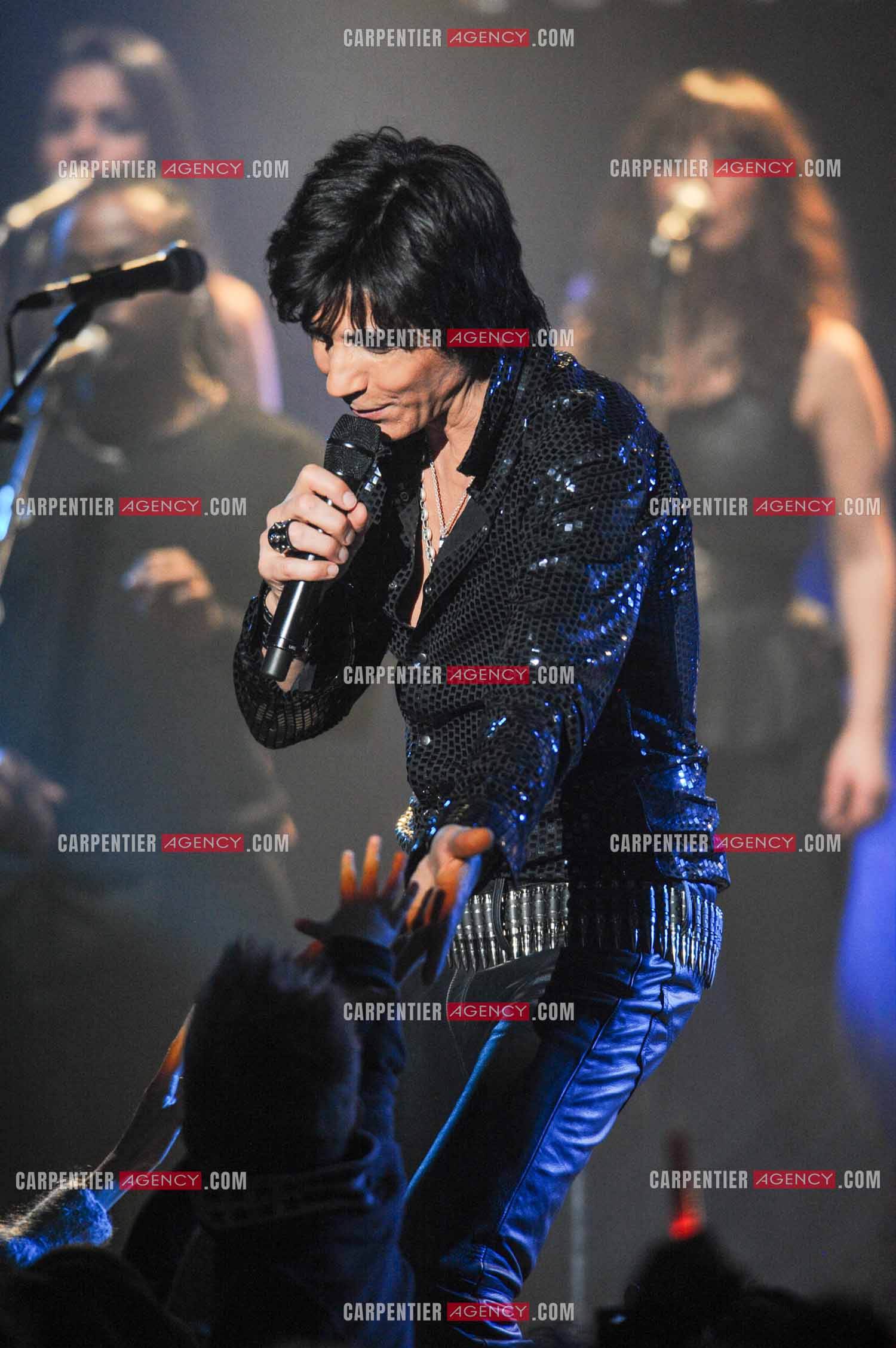 Le chanteur Jean-Luc Lahaye en concert au Bataclan.  ( Exclusif )