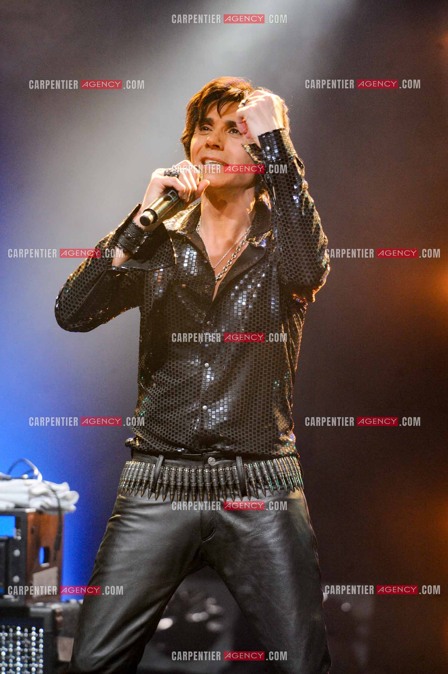 Le chanteur Jean-Luc Lahaye en concert au Bataclan.  ( Exclusif )